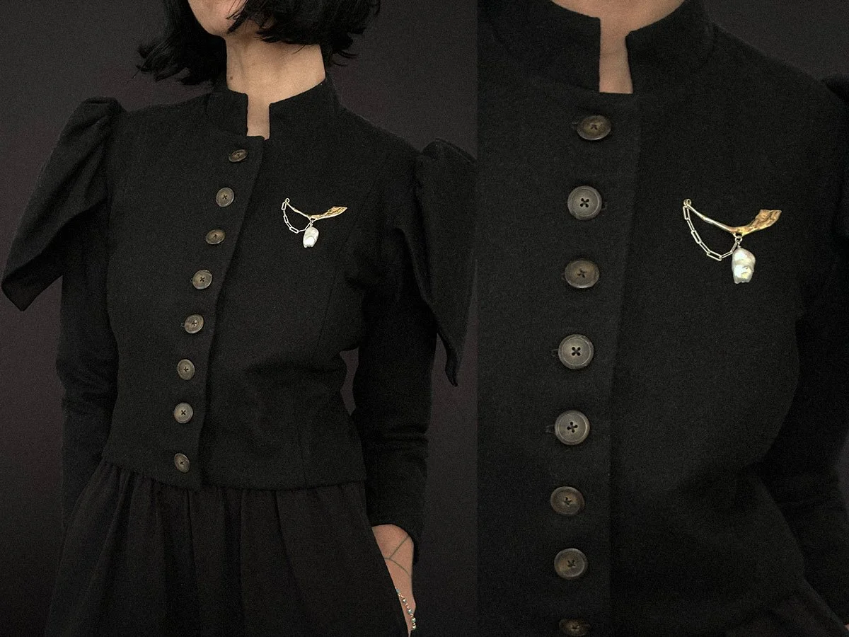 BROOCHBODY6.jpg