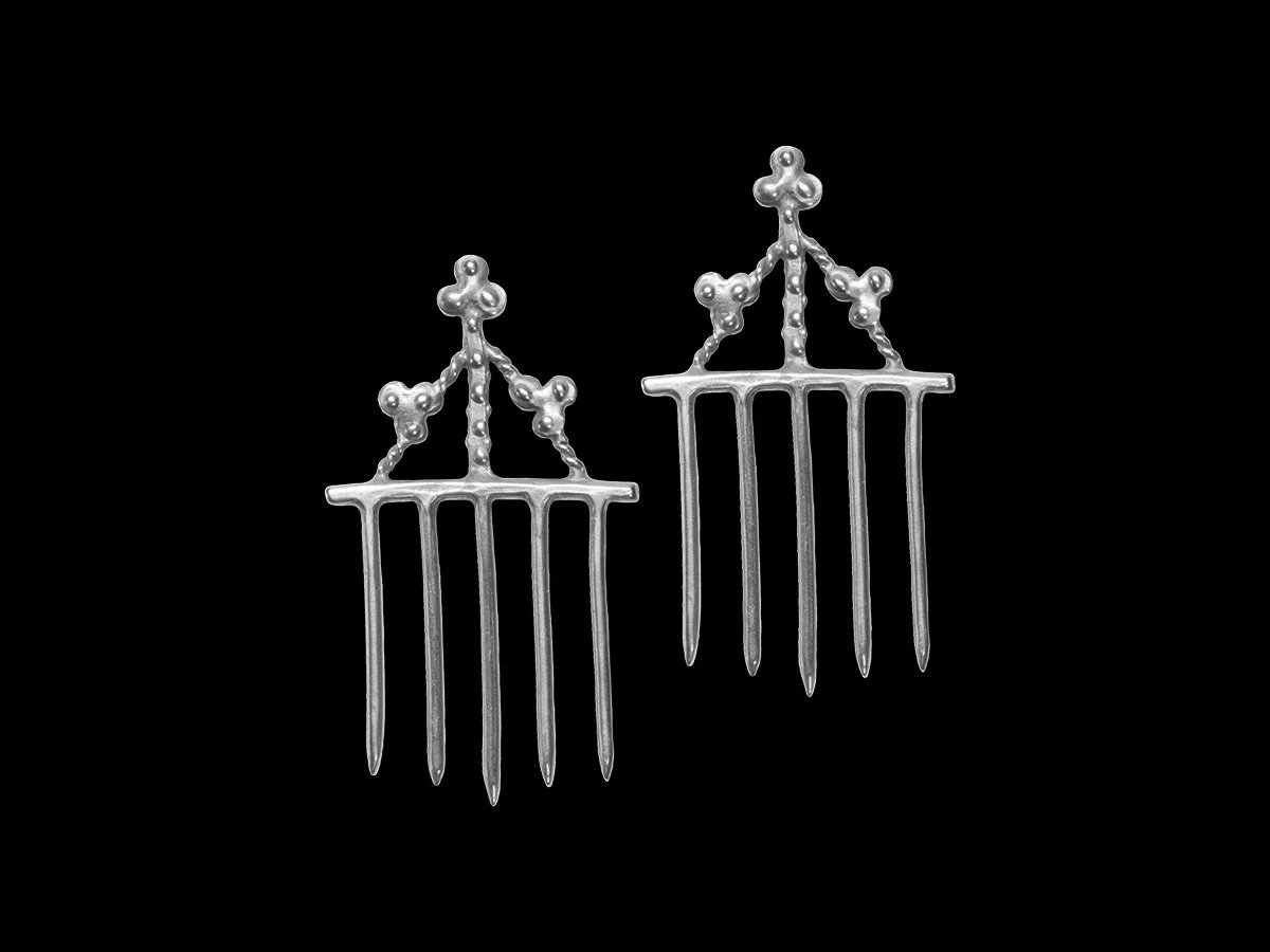COMB EARRINGS