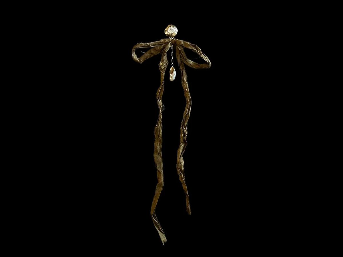 BROOCH2.jpg