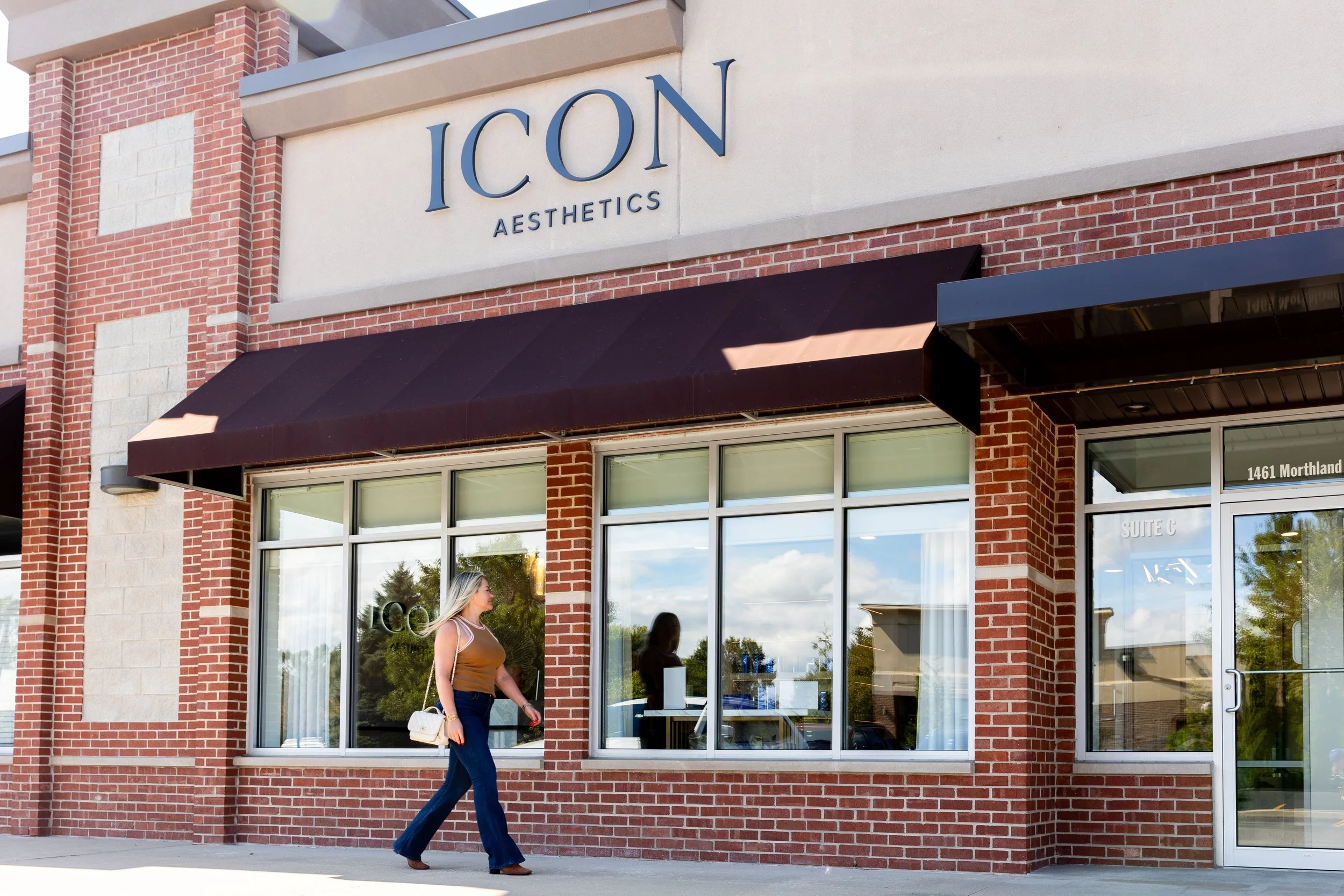 Icon - Walk-In-.jpg