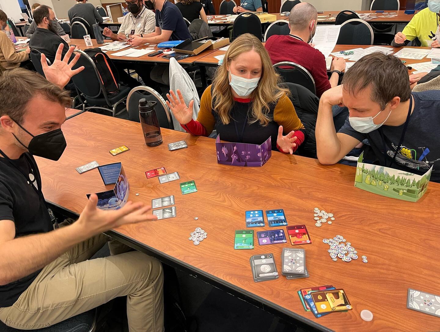 Had a blast demoing Unition at WashingCon this weekend. Thanks to all who played: we enjoyed seeing you folks learn the game, wrap your head around it and figure out your own strategies. And thank you for your kickstarter support! 

We'll be demoing 