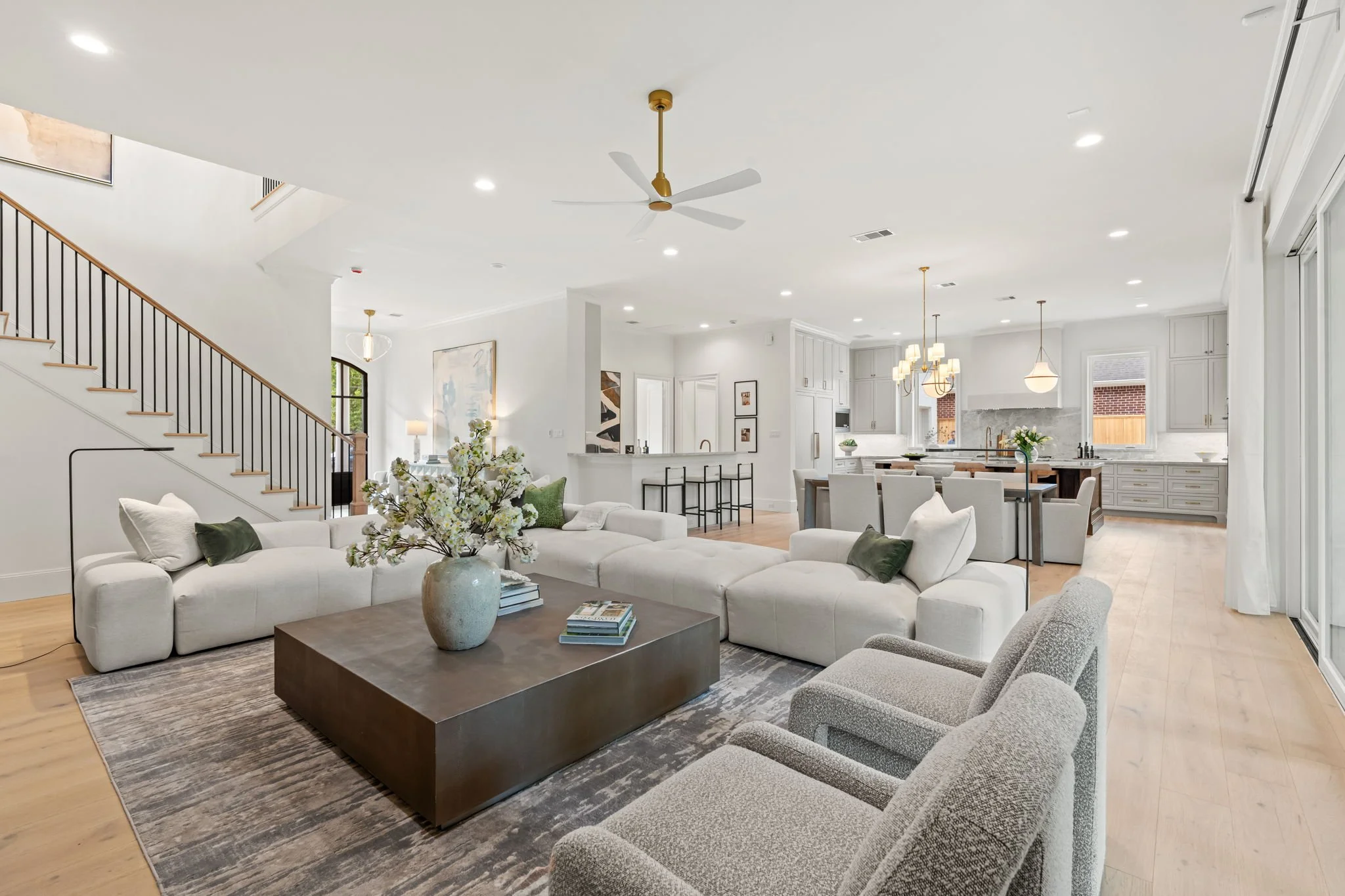 14-web-or-mls-Paragon - 1426 Huge Oaks-7.jpg