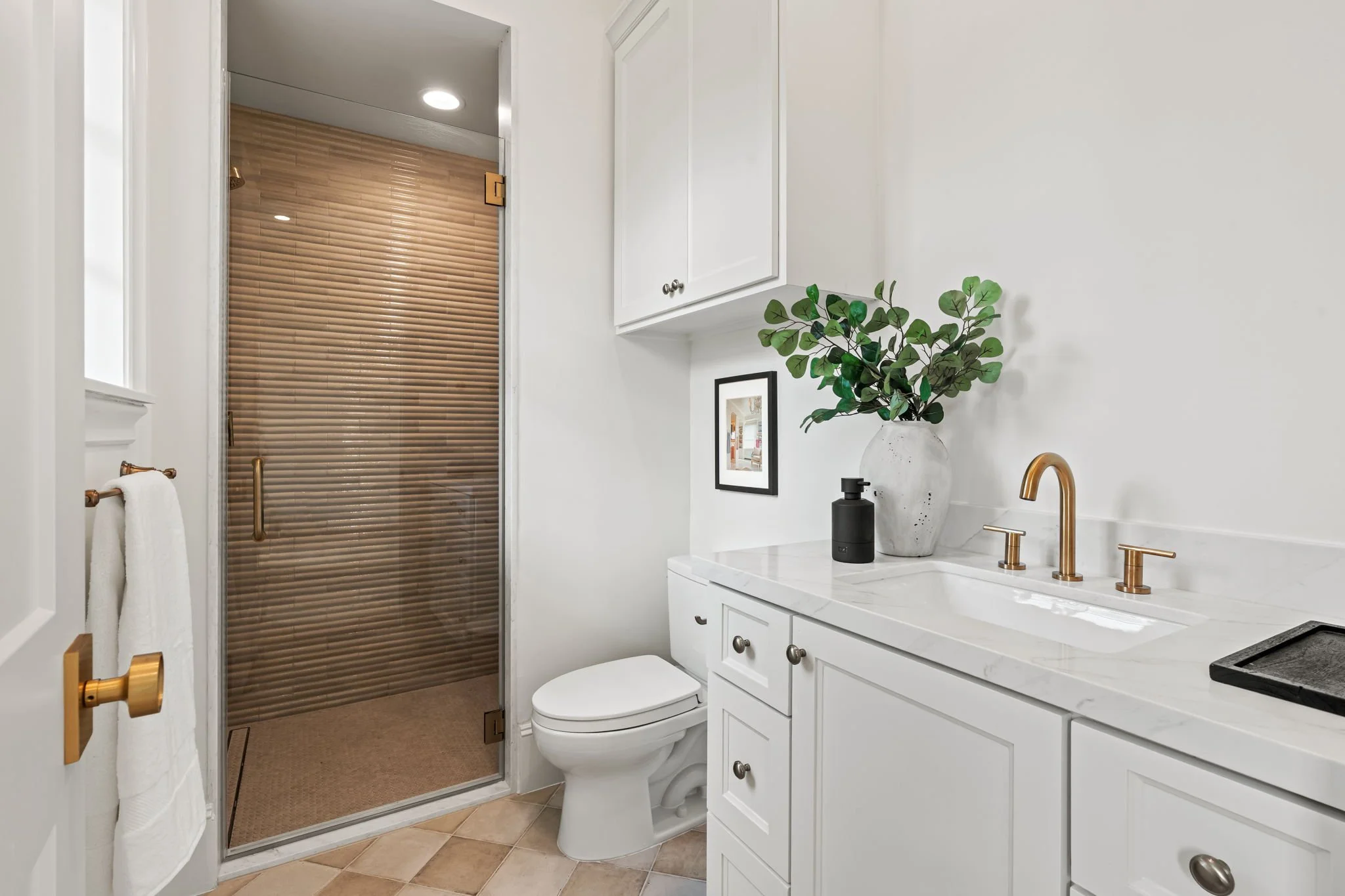 27-web-or-mls-Paragon - 1426 Huge Oaks-20.jpg