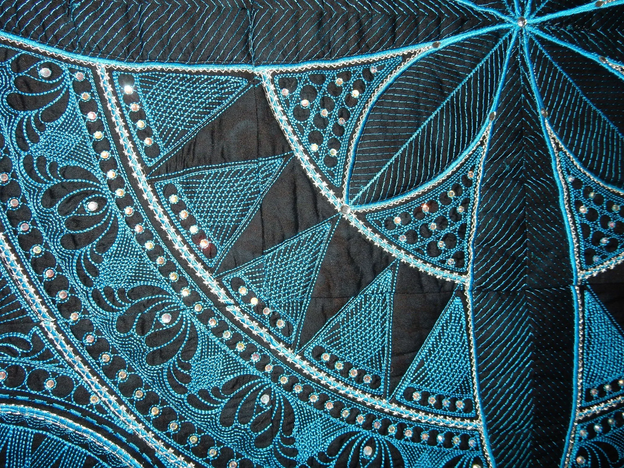 A sapphire blue quilted design