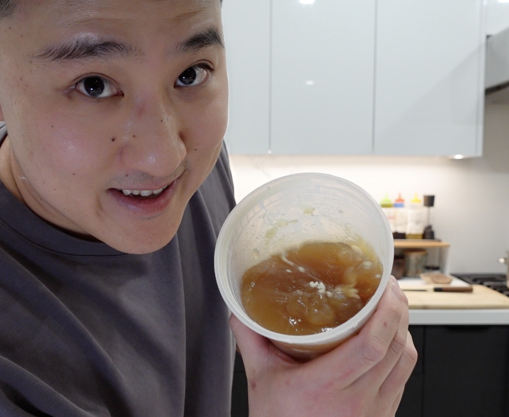 The Simplest  Beef Bone Broth