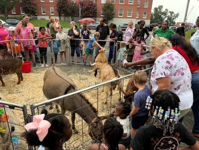 Petting Zoo 8.6.25.10.jpg