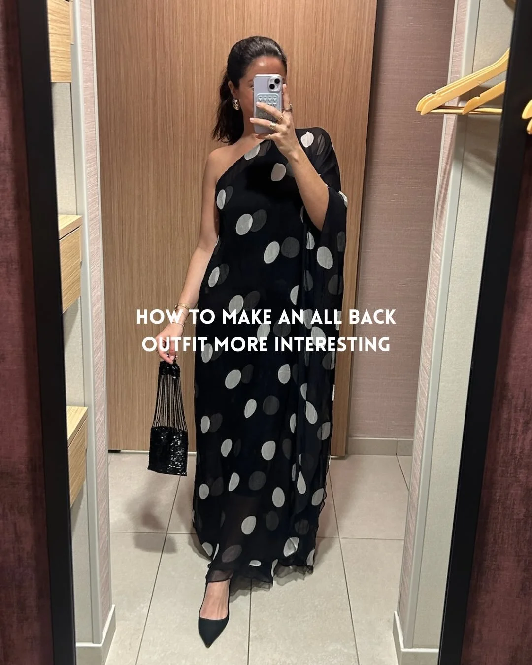 An all-black outfit is never boring, it just needs a little intention. These are the small things I focus on when styling black on black for myself or clients. 

1. Play with proportions
2. Mix your textures 
3. Add a subtle pattern
4. Use accessorie