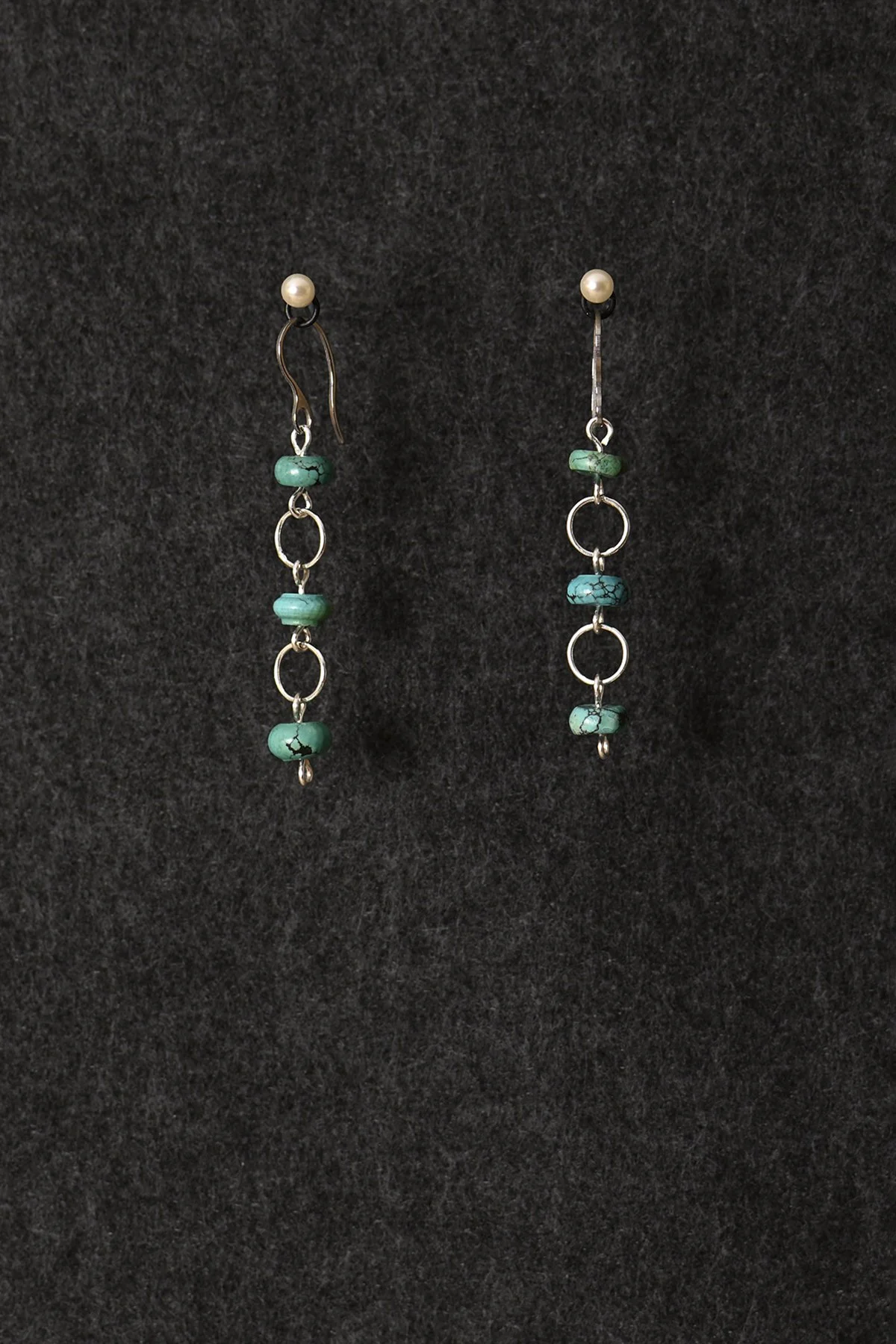 Silver_Blue_Fescue_Earrings.jpg