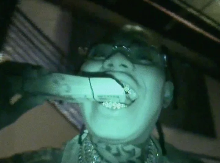 Official BTS by 🧝🏻📹 @sheff_g 
⋆
Everything Lit OUT TMR