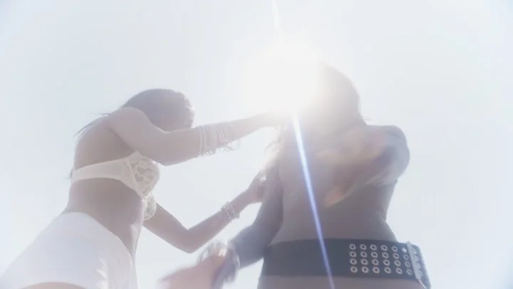 Adore (Remix) - @mgnacrrrta @feardorian 
⋆
Video by me 🧝🏻🤍