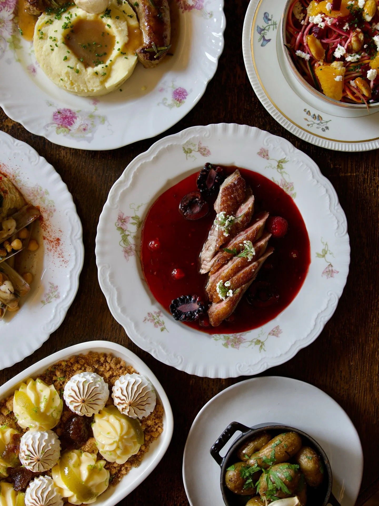 Derri&egrave;re chaque assiette, un travail d&rsquo;&eacute;quipe et de passion au Mauricette 👨🏻&zwj;🍳

#restaurantlisleadam #restaurantvaldoise #valďoise #valdoise95 #lisleadamtourisme #lisleadammaville #lisleadam☀️ #lisleadam95 #lisleadam #priva