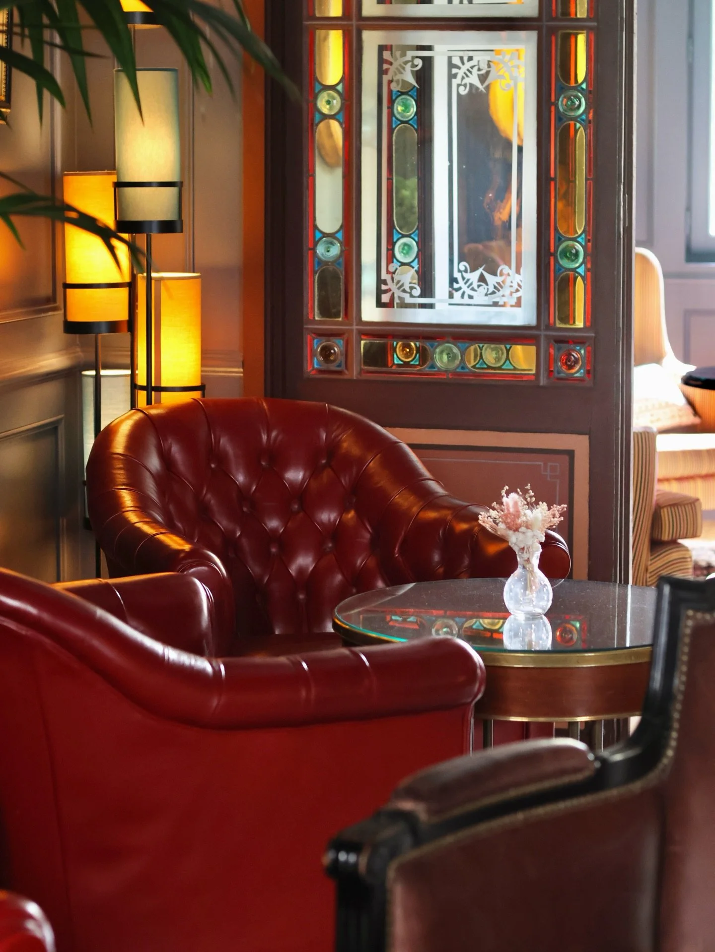 &Agrave; l&rsquo;&eacute;tage, le Mauricettes propose des salons privatisables pour tous vos &eacute;v&eacute;nements. D&icirc;ner priv&eacute;, anniversaire, s&eacute;minaire ou soir&eacute;e cocktail&hellip; Notre &eacute;quipe s&rsquo;adapte &agra