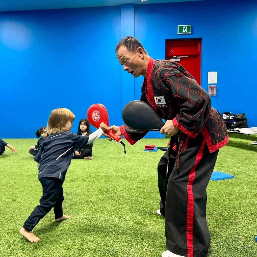 Taekwondo by @worldmastertaekwondo is just one of many of the after-school clubs offered for students in JK - Grade 3! Clubs are a fun exciting way for students to explore their interests and develop their skills at Laurel 🥋