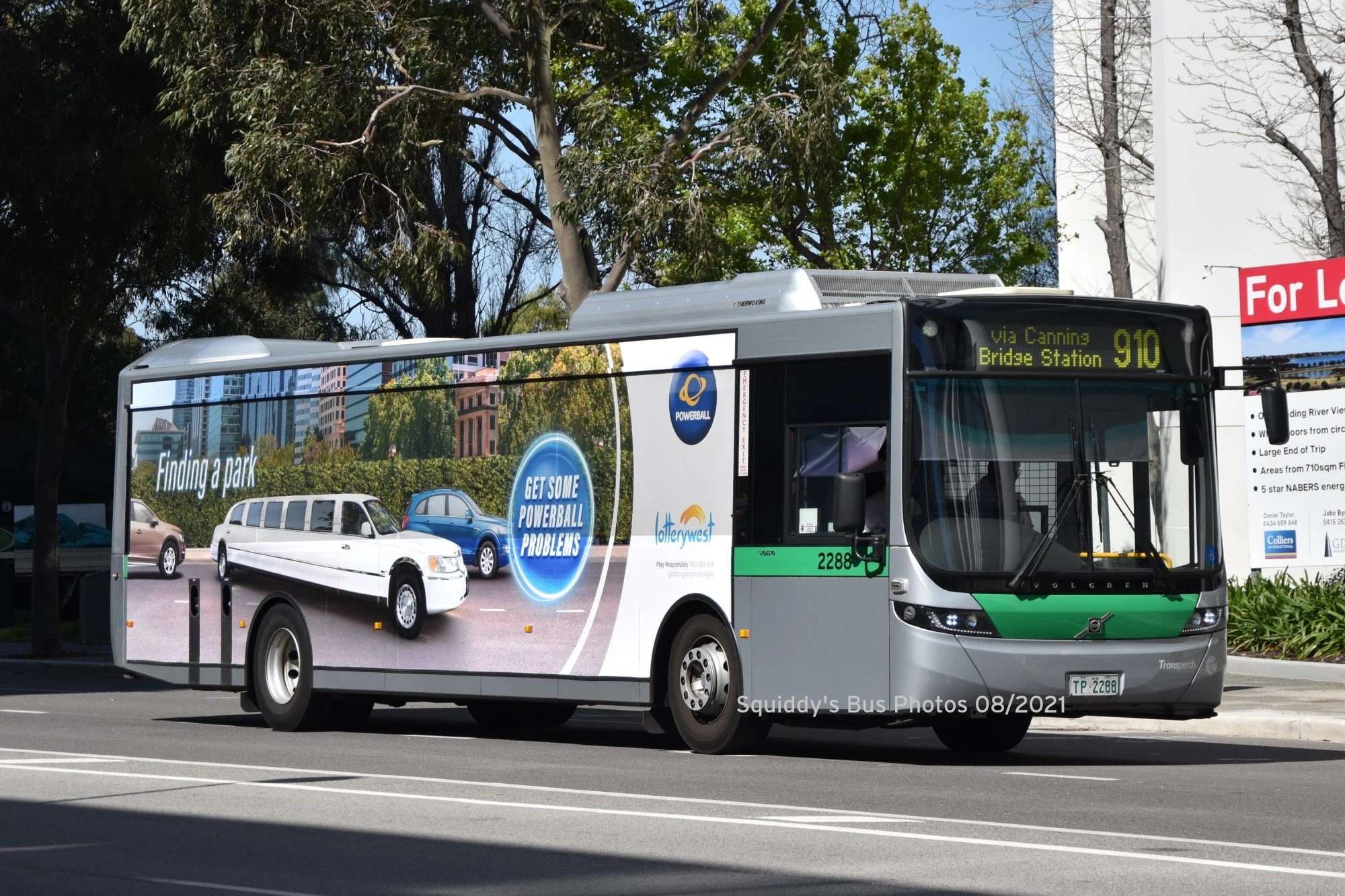 2200 Series — Squiddy's Bus Photos