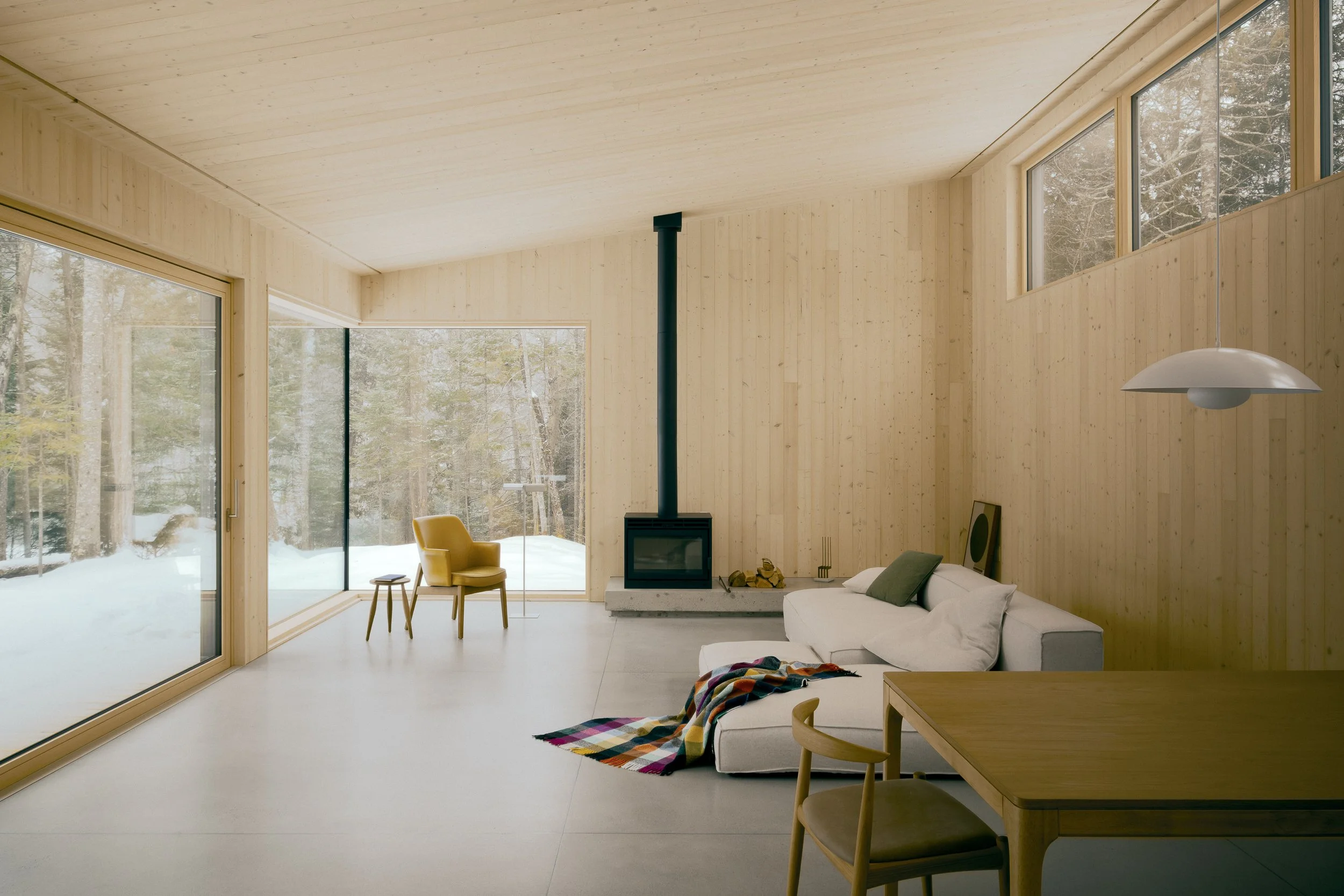 MaisonDuLacPerdu_RHA_©FelixMichaud_5050_web.jpg