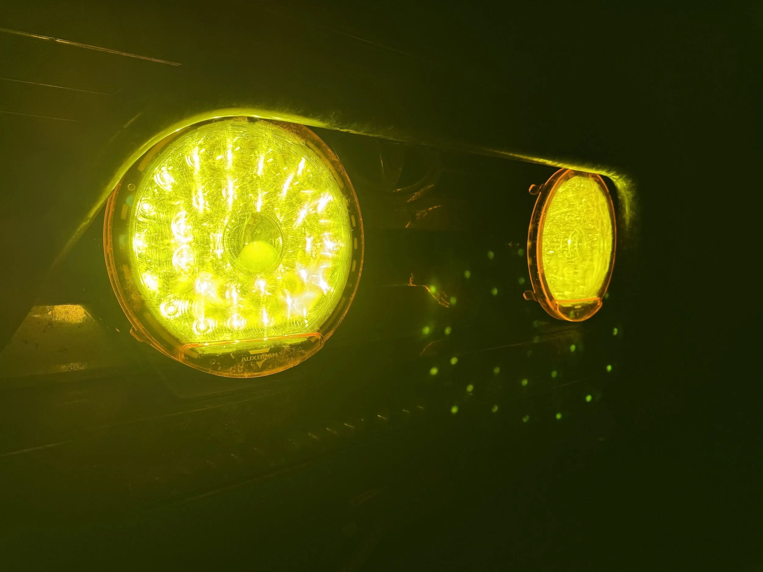 Aux Beam 360 - Pro Series 9 Inch 270W 37776LM Offroad LED Driving Lights