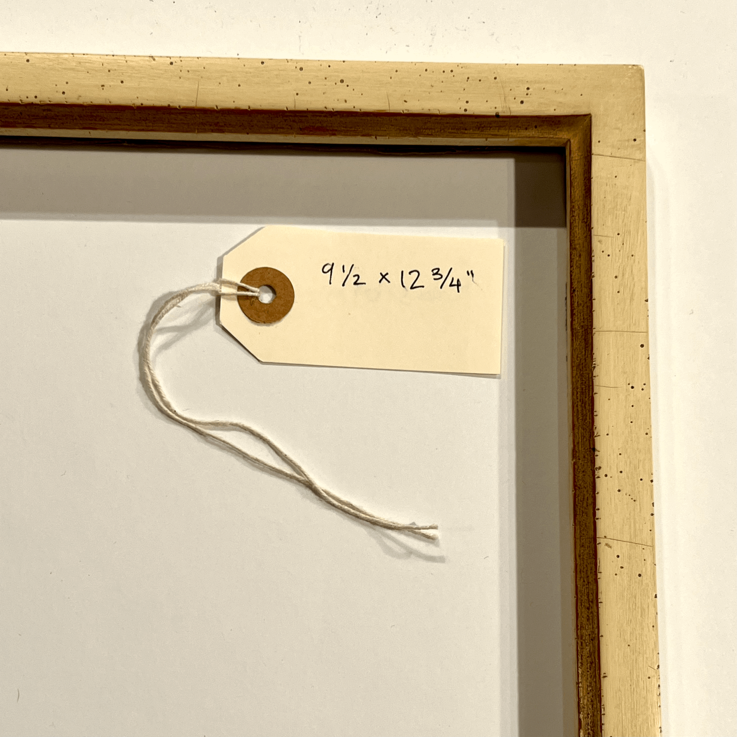Cream and Gold Closed Corner Frame
