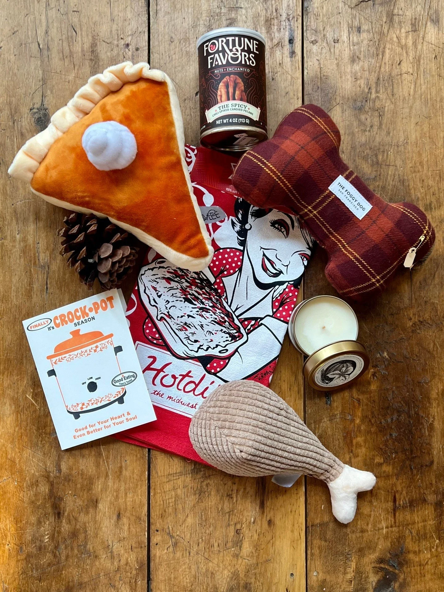 Whether you're hosting or the hosted, Mitrebox has gifts for your event this holiday season! From colorful tea towels to the perfect autumnal candle - come discover the season of giving at Mitrebox. 

#hostwiththemostgifts #gravytrainofgifts #turkeya
