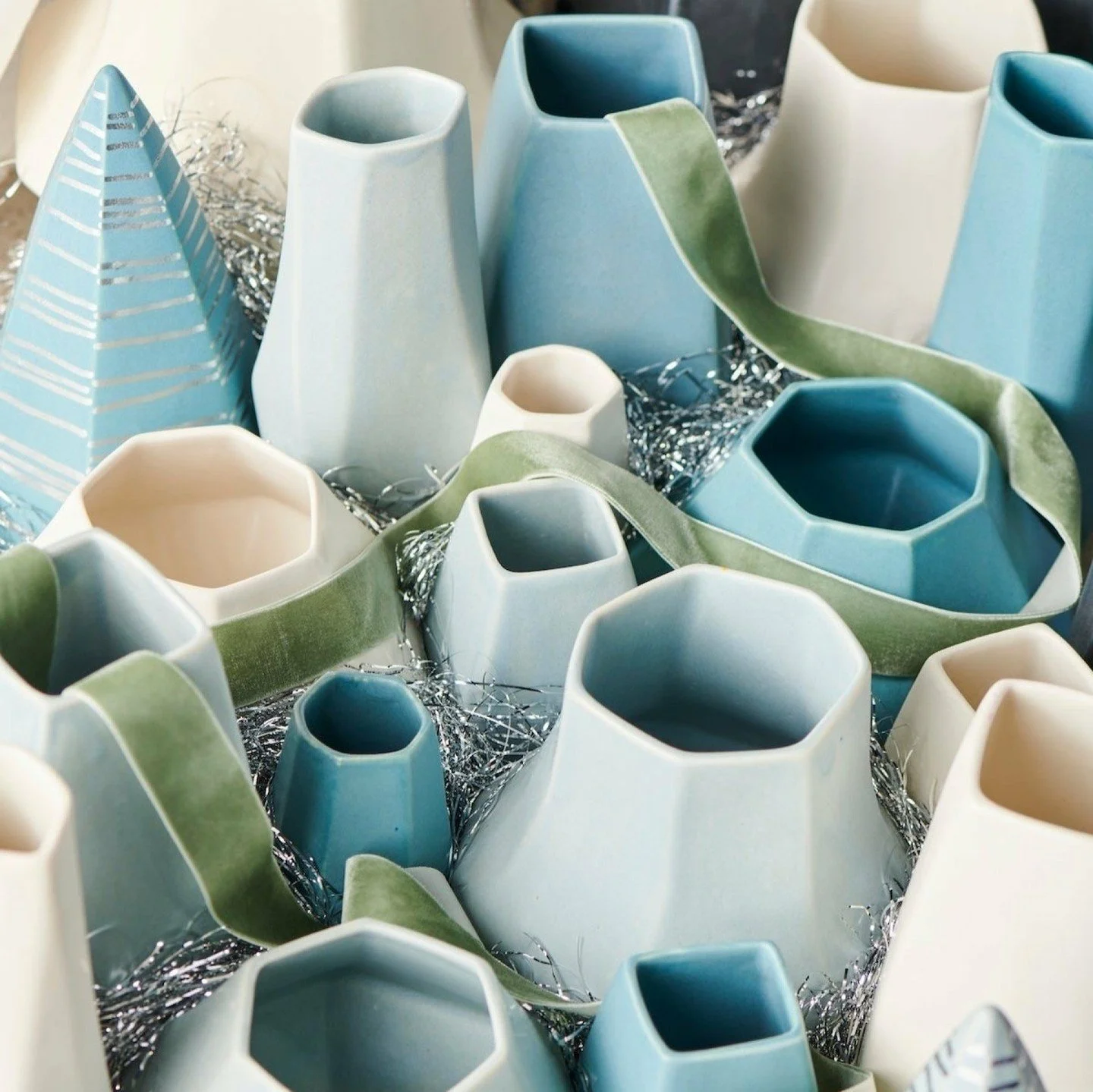 We just received beautiful slip cast pottery from Lauren HB Studio. Each piece serves as an incredibly versatile new-age heirloom. Come by the shop to pick one of these up for holiday gifting!

#everydayheirloom #slipcasting #pottery #shopsmall #mitr