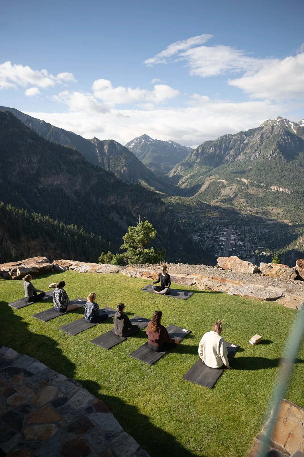 ouray-content-yoga-go-marco-1.jpg