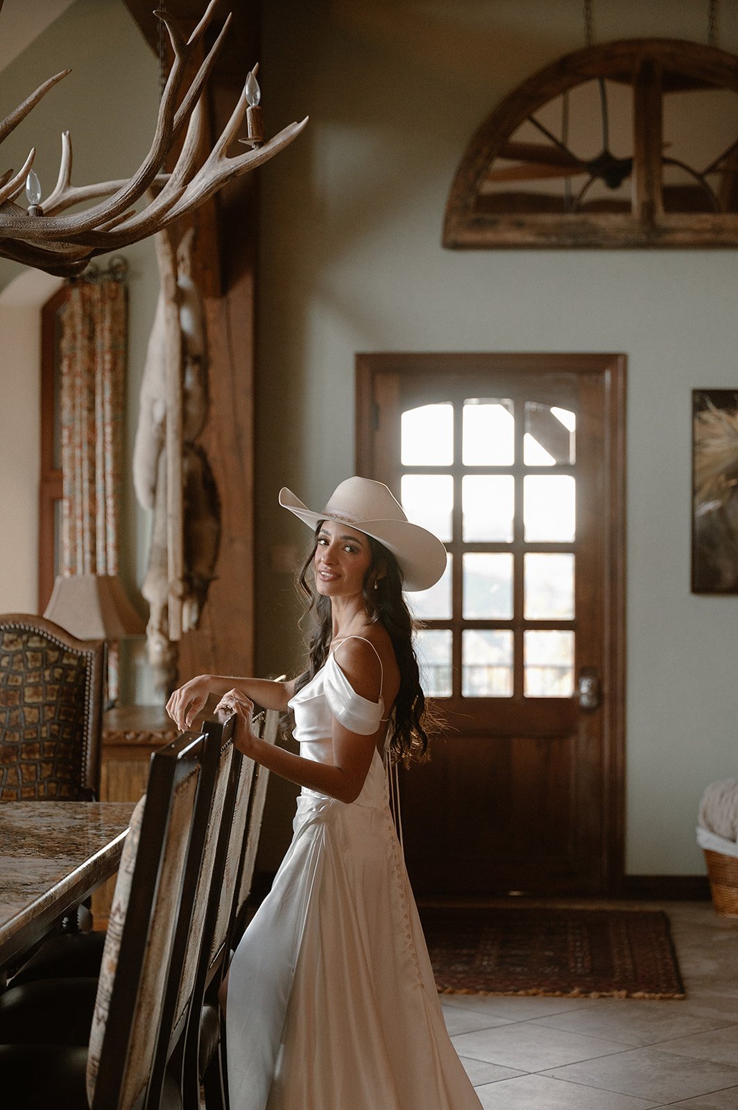 Rocky-Mountain-Bride-Editorial-Ouray-Ashley-Joyce-Photography-477_websize.jpg