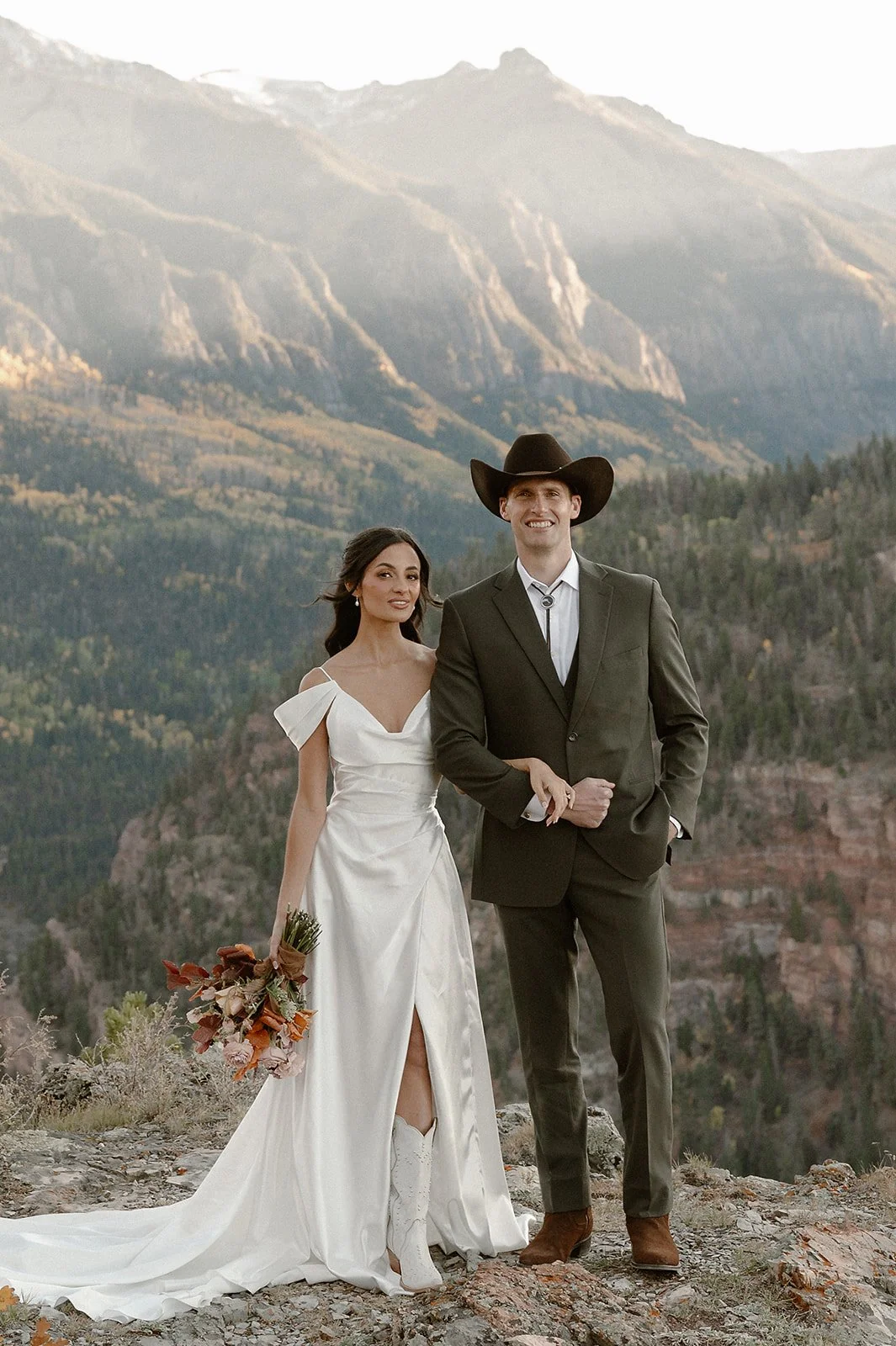 Rocky-Mountain-Bride-Editorial-Ouray-Ashley-Joyce-Photography-390_websize.jpg