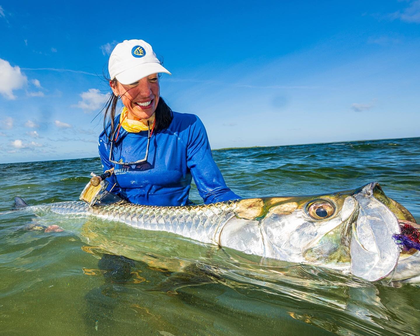 The look on my face says it all😁🎣 

Tarpon on the fly at one of my most favorite places🥰 @turnefferesort 

Even better was getting to share this moment with some of my most favorite people☺️

Guide: @grandslam_eddie_g 
Photographer📷: @briangrosse