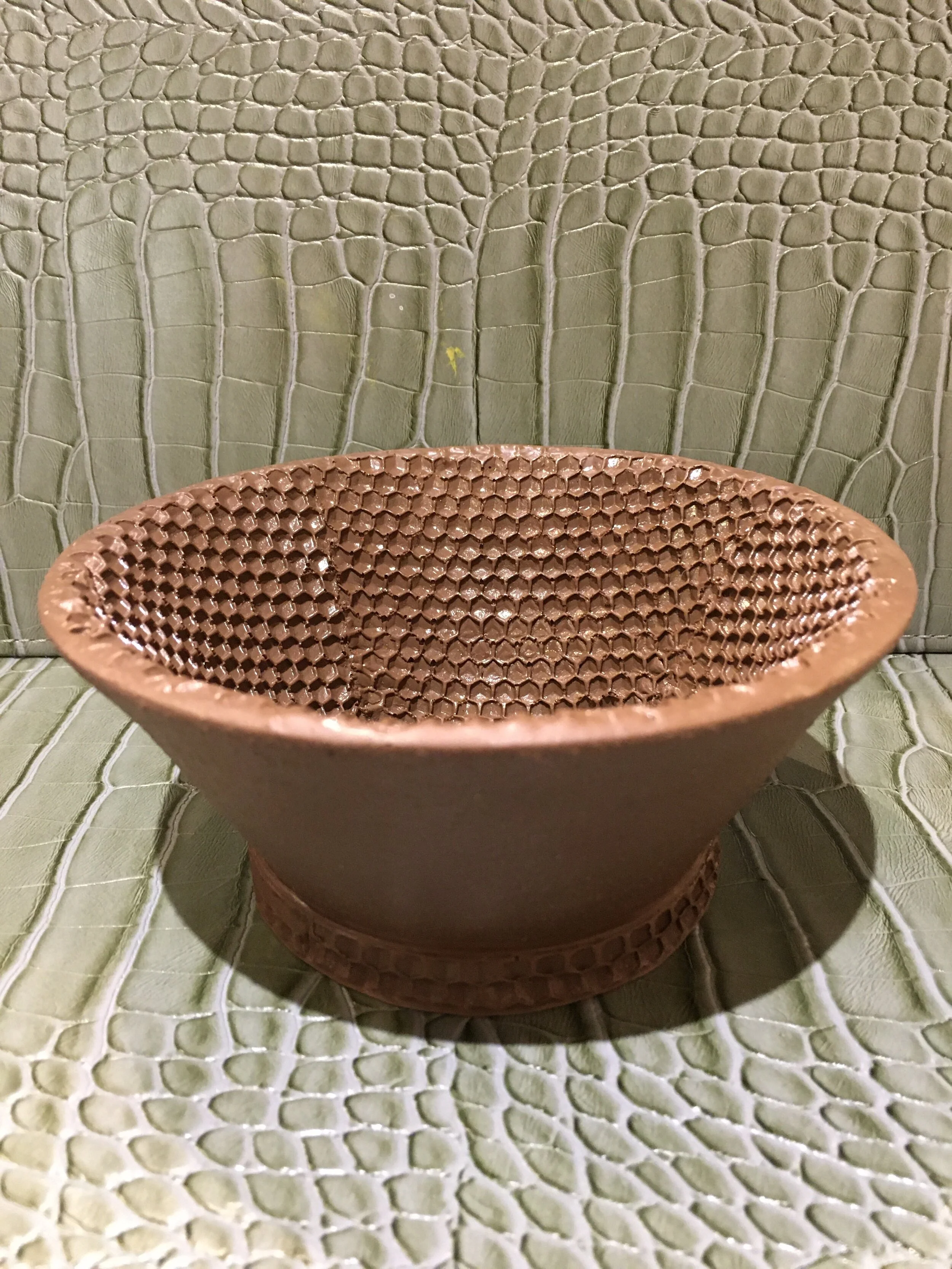 5 inch Resin Honey Comb Shaving Bowl CocoBrown by Van Yulay