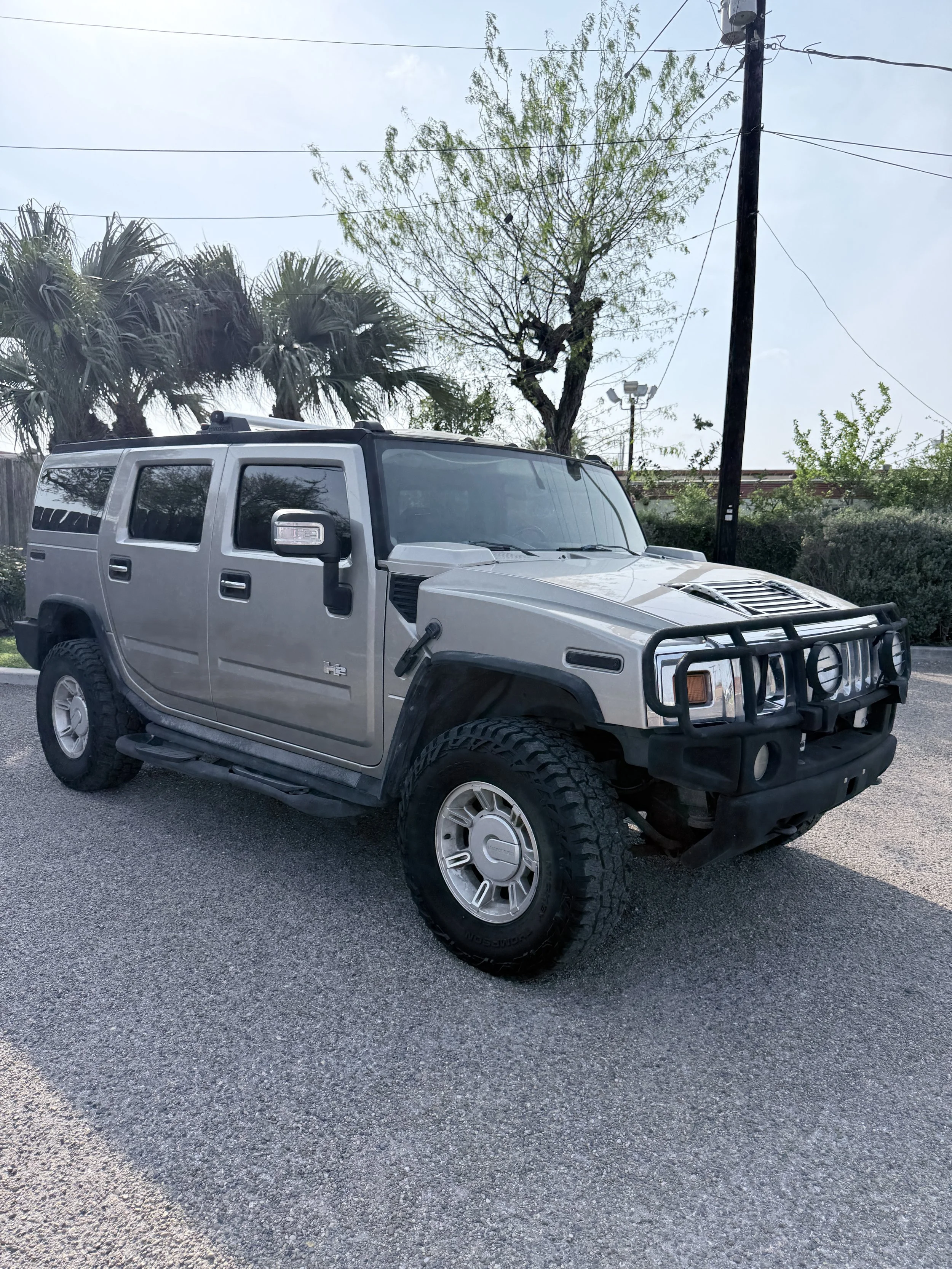 2003 HUMMER H2