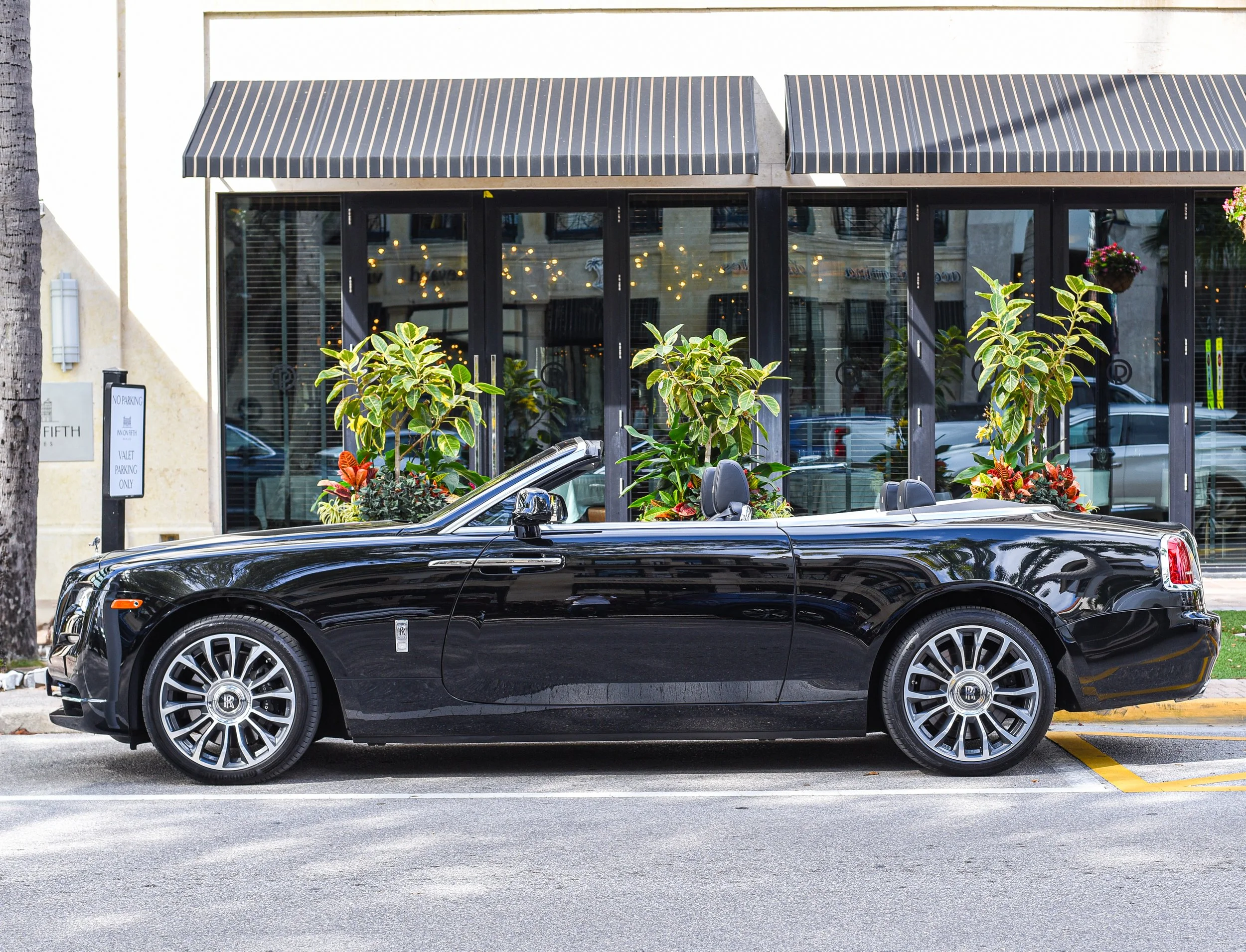 Cars of Naples Rolls Convertable.jpg