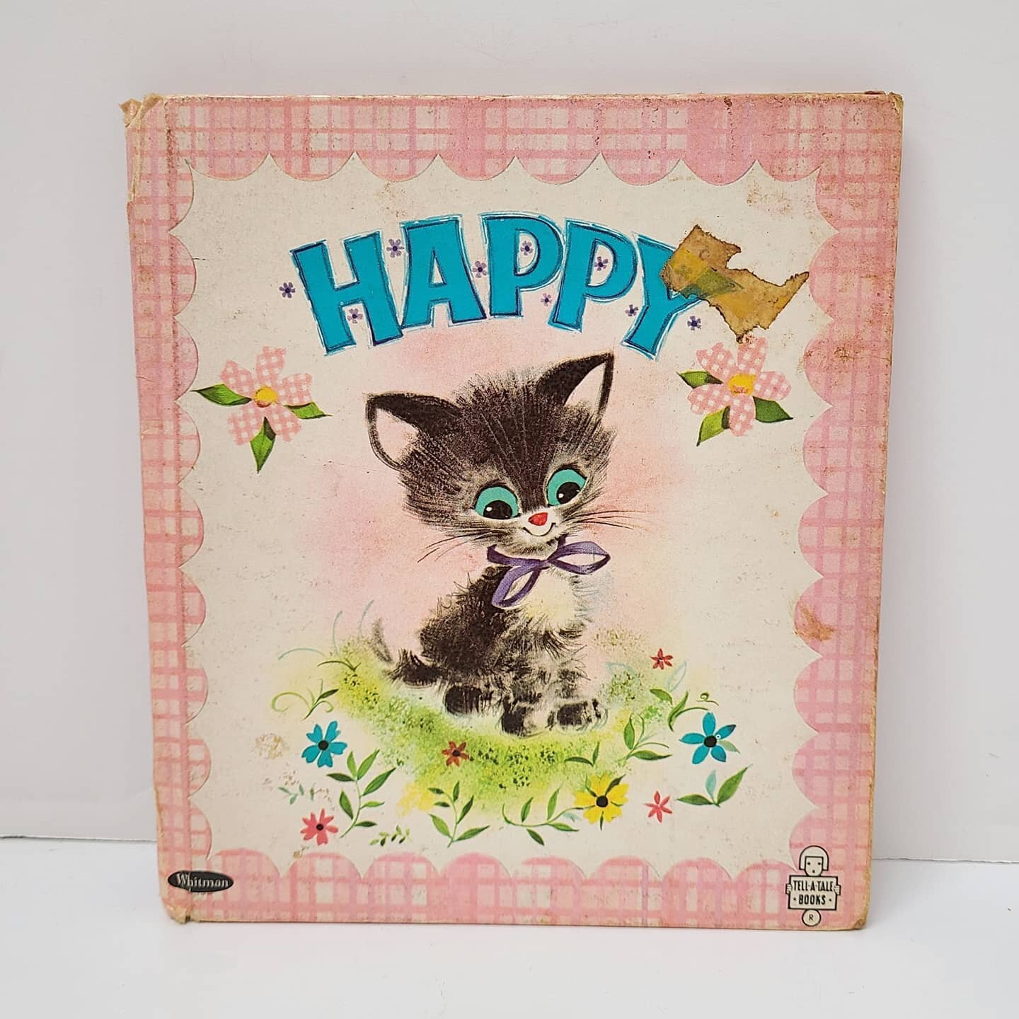 Happy 🐈 A Whitman book from 1964.
Adorable illustrations and good vintage condition. Some wear as shown. Please see all photos. 
.
$9 + shipping
.
Claim with &quot;me&quot; or &quot;mine&quot; then DM email address and zip code.
.
Shipping to US onl