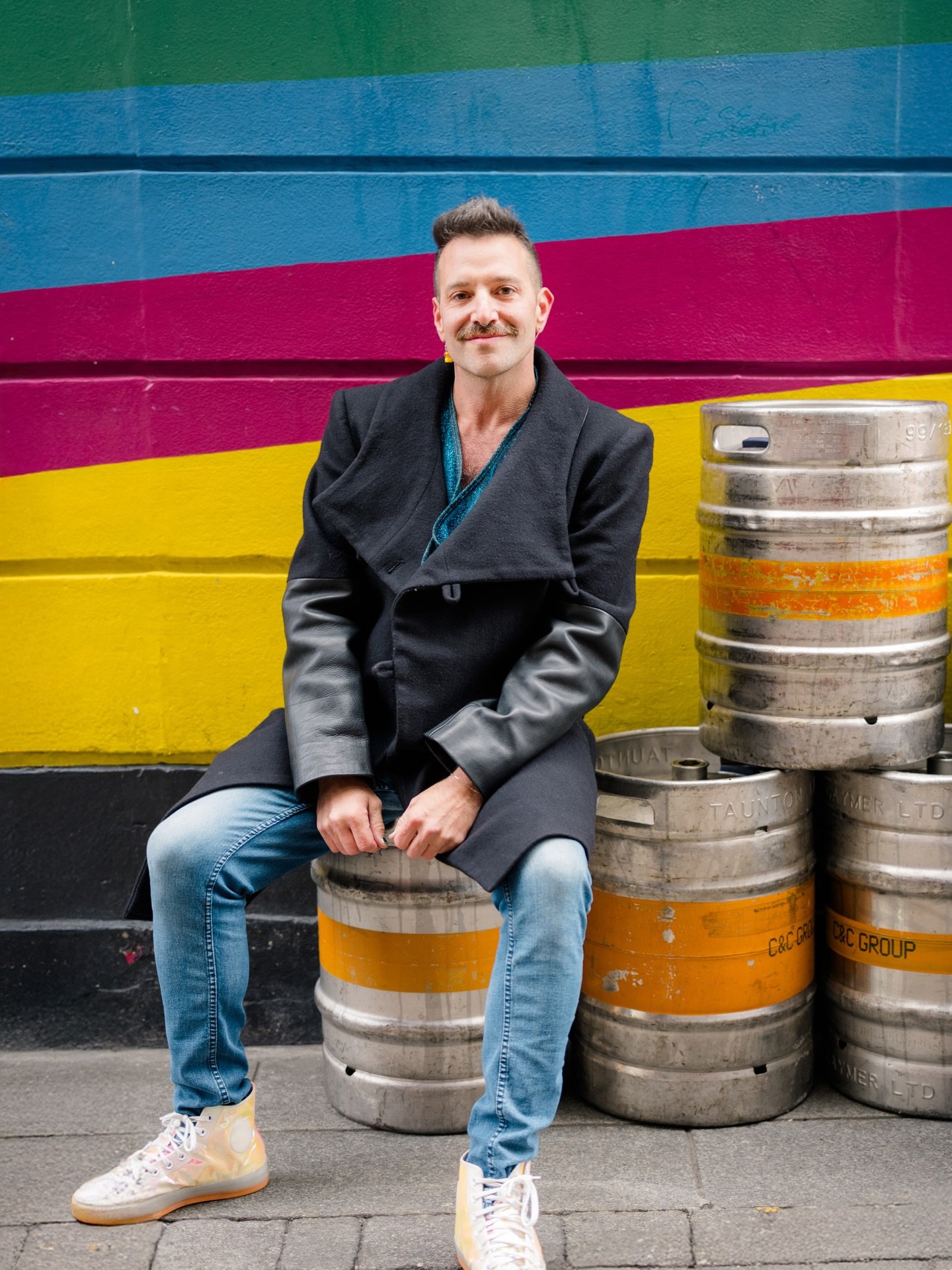 🎵 on the Streets of DUBLIN 💫

Last year I did a road trip around Ireland and it was honestly the most exhilarating experience. First off I drove on the OTHER side of the road, I experienced insane rain, I met so many sheep, my best friends joined m