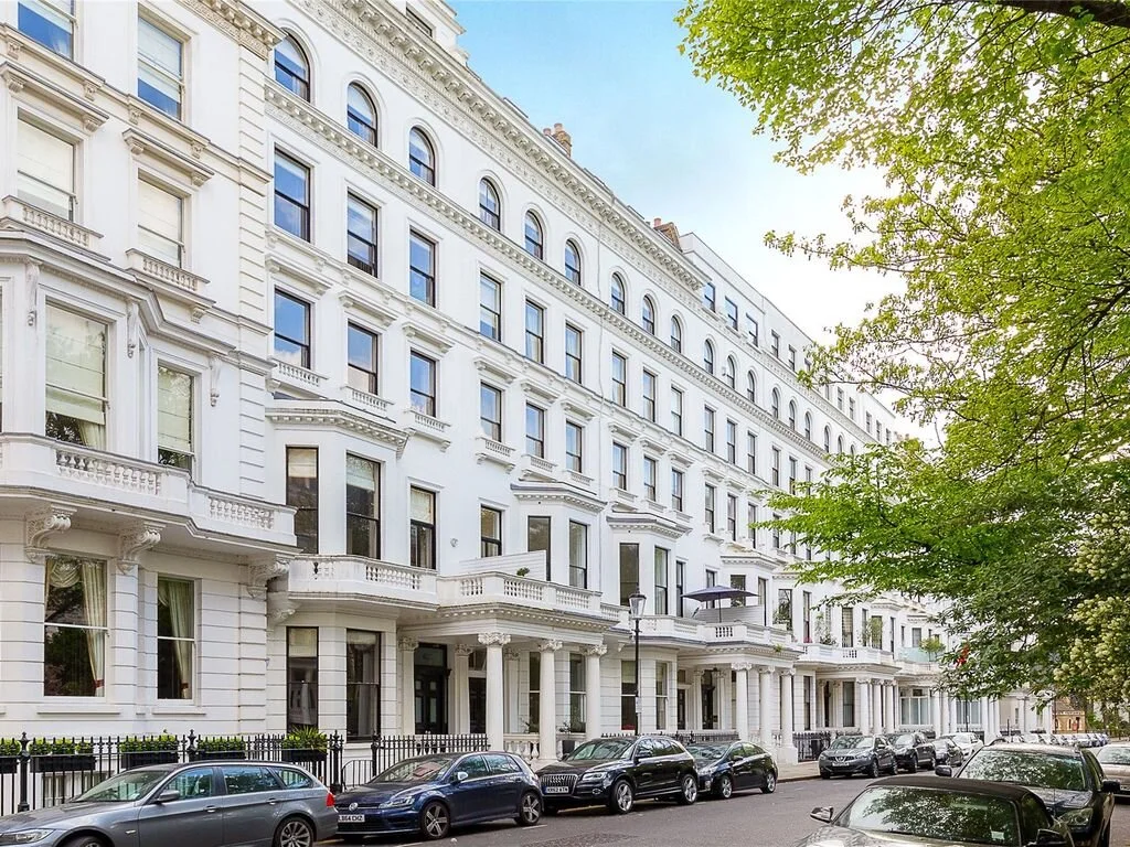 42 Queen’s Gate Gardens