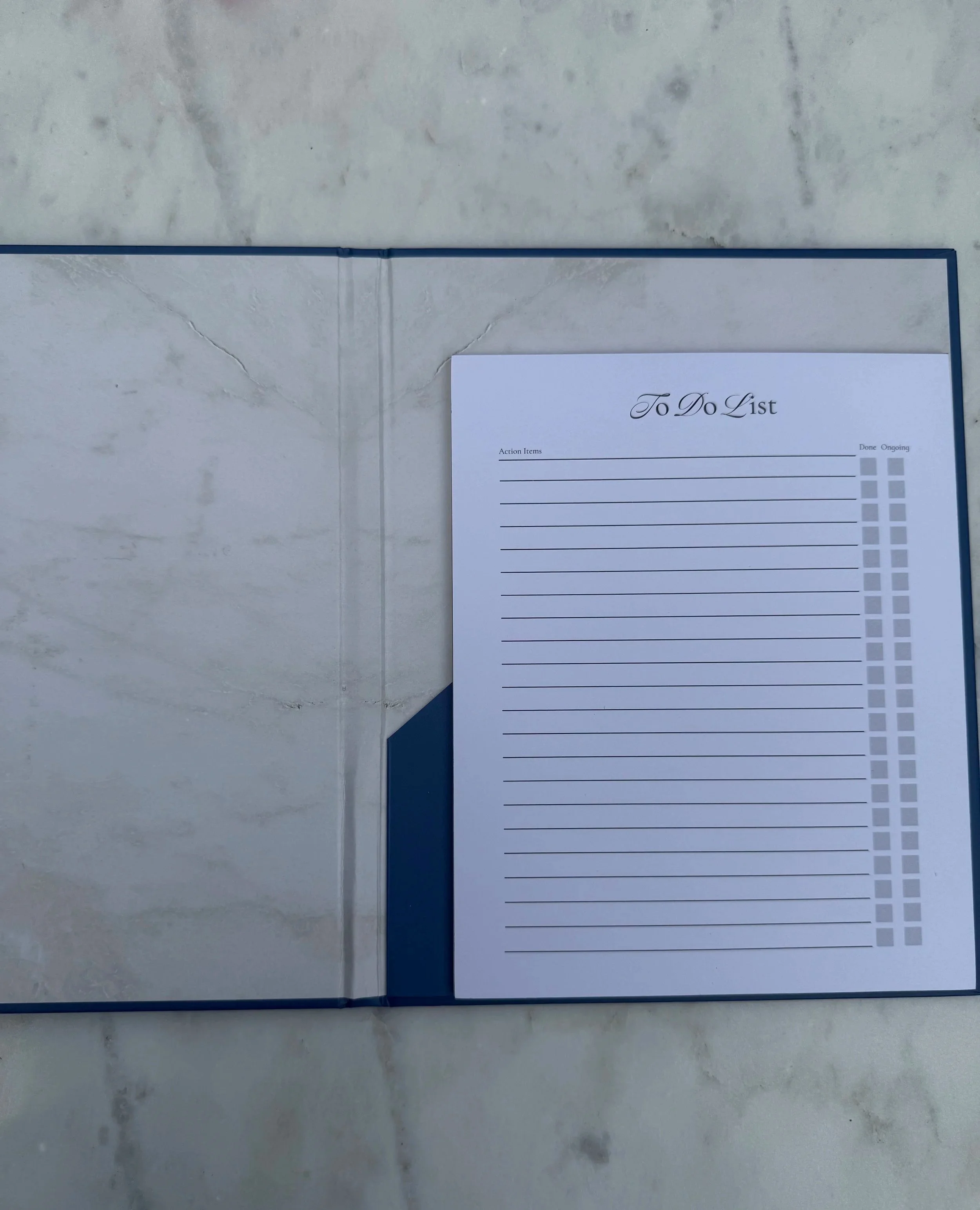 The Lynx Point Planner has a flip out back cover with a pocket to hold a notepad