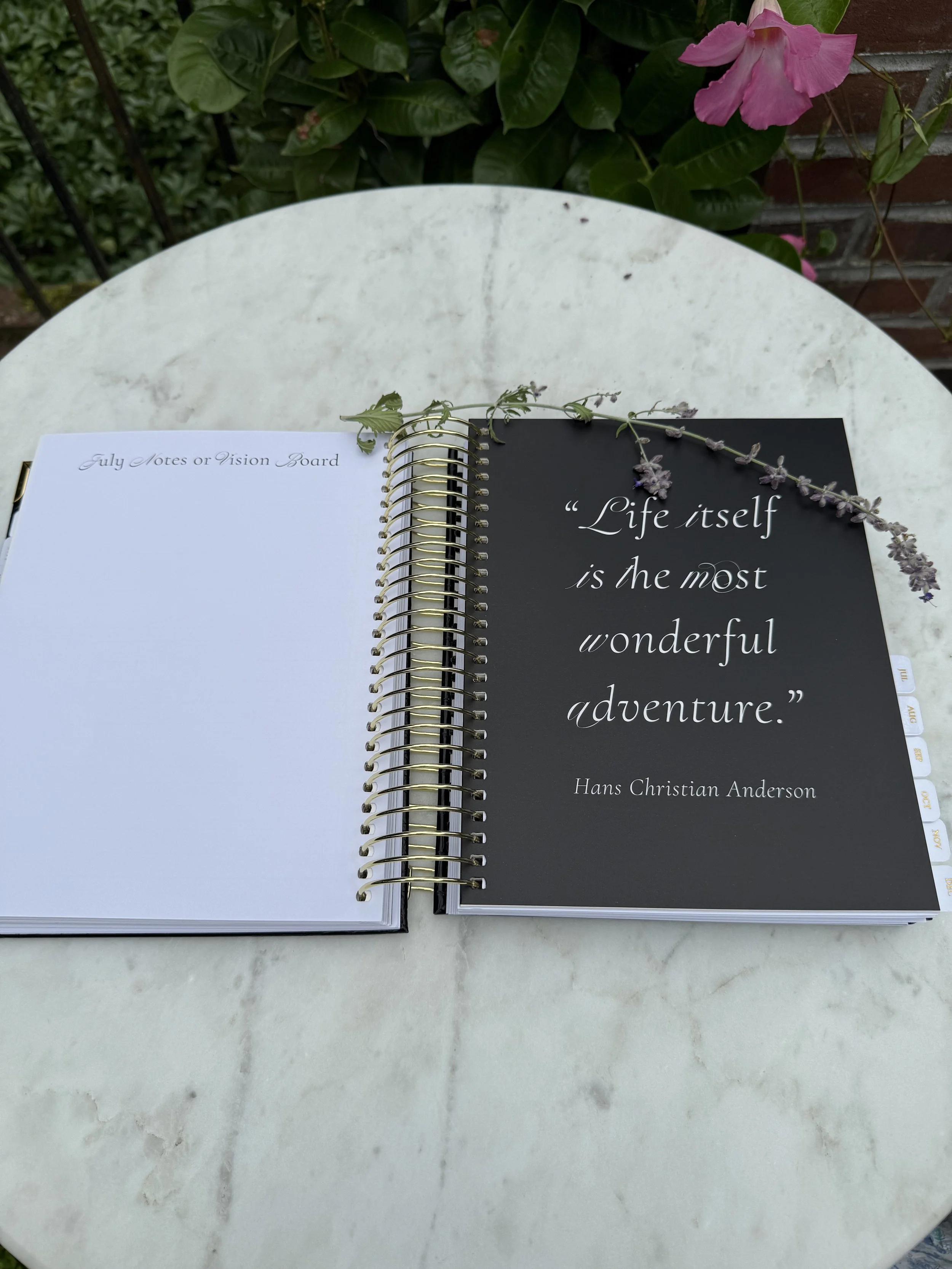 Lynx-Point-Planner-2027-Black-Croc-Vegan-Leather-monthly-quote