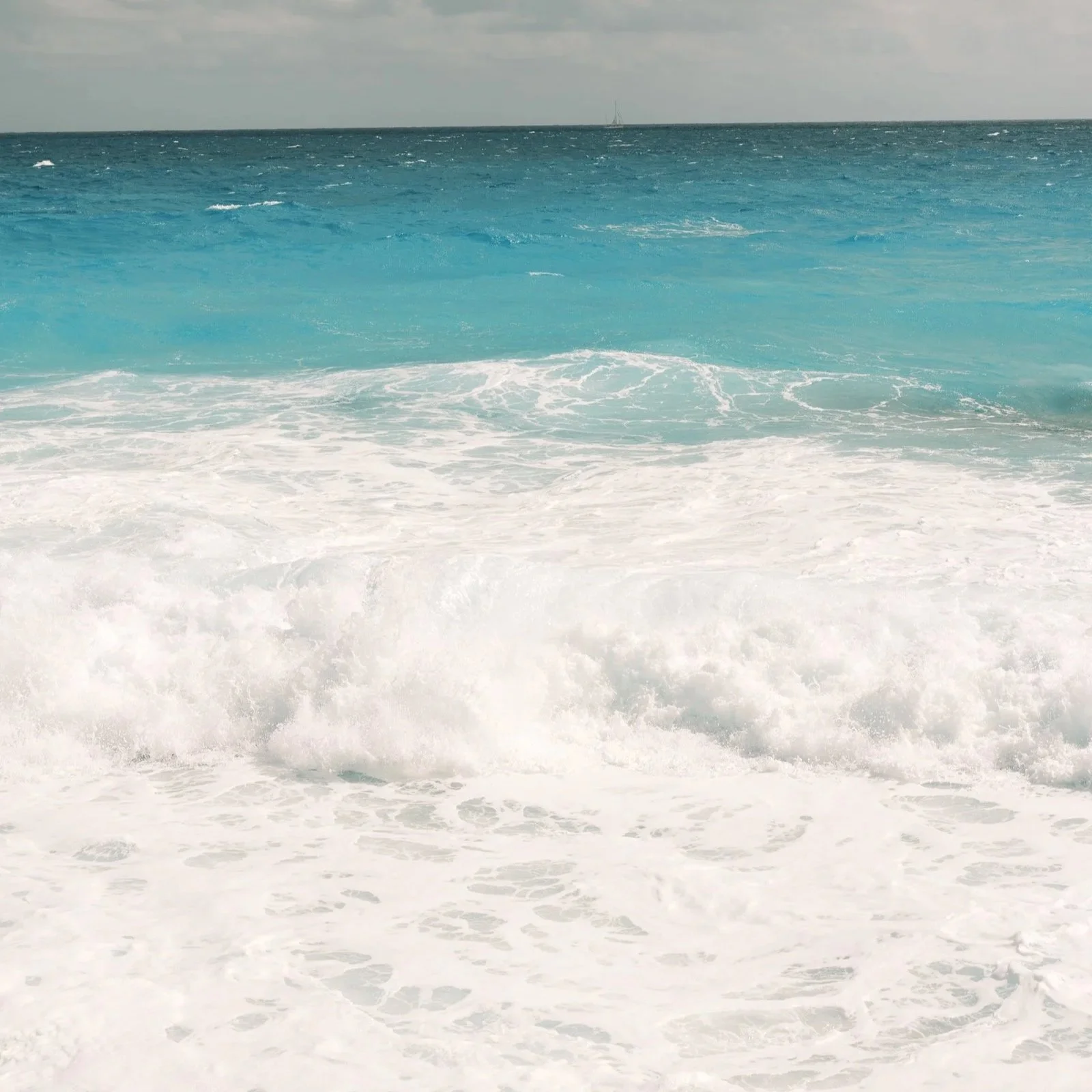 photo of the blue ocean
