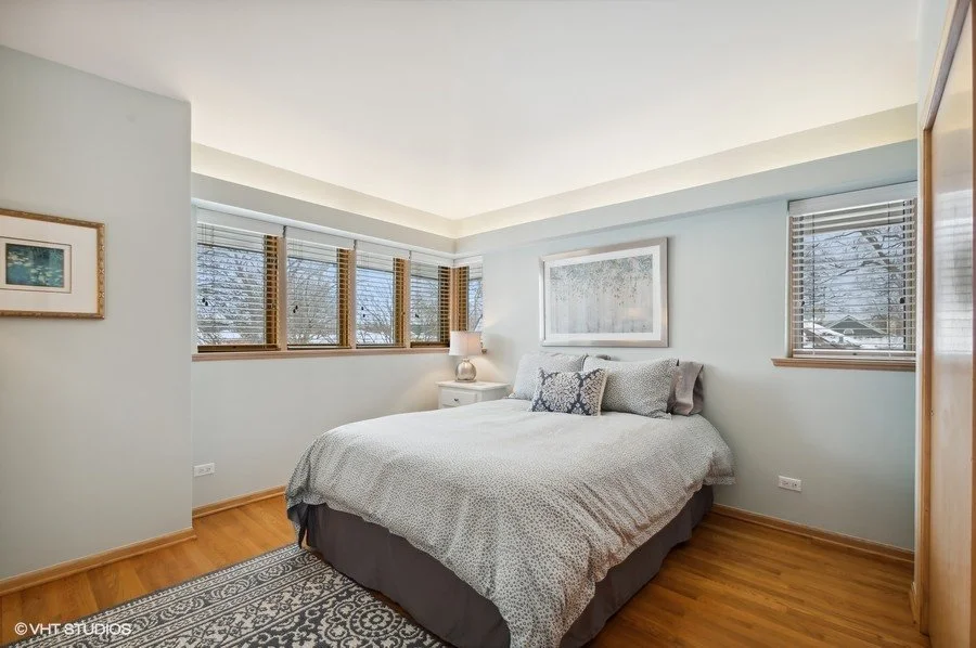 23_6215-N-Navajo-Ave-_2nd-Bedroom_Web.jpg
