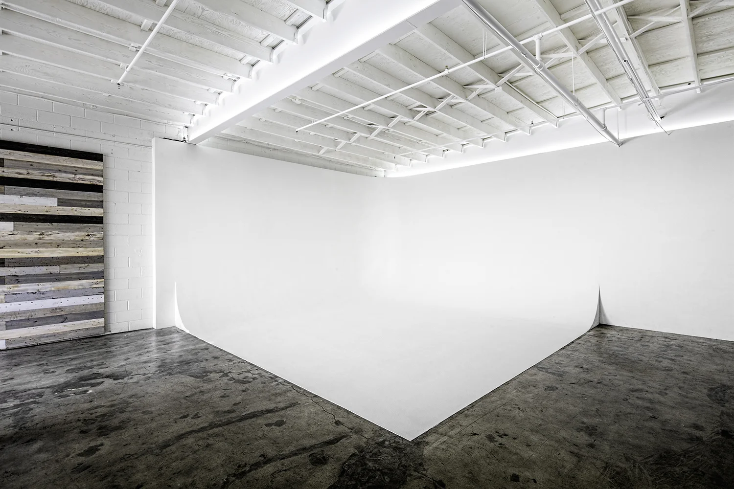 studio 2_2.jpg