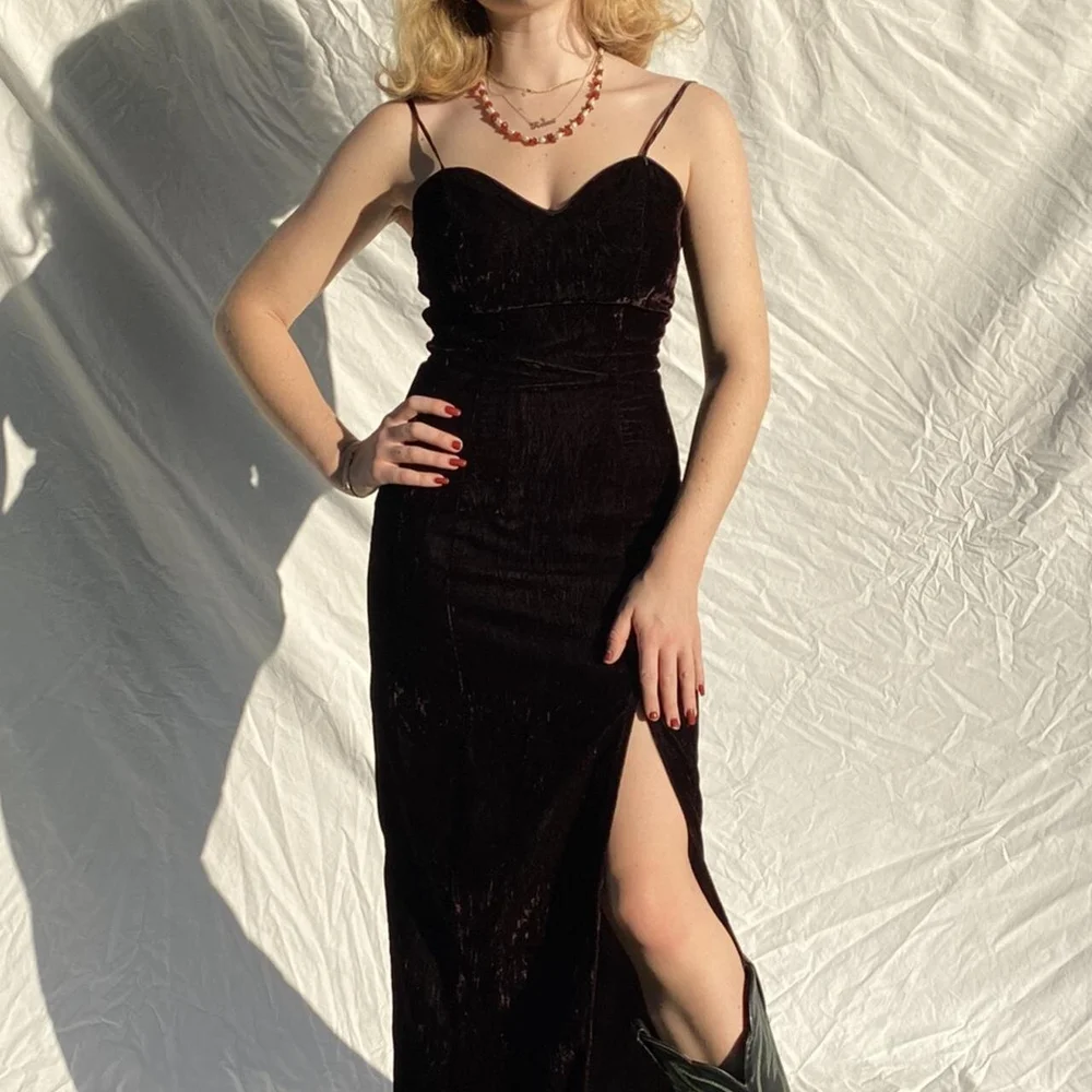 navy blue dress for baby girl 1990s Blue Velvet Evening Dress – Style & Salvage main image 1