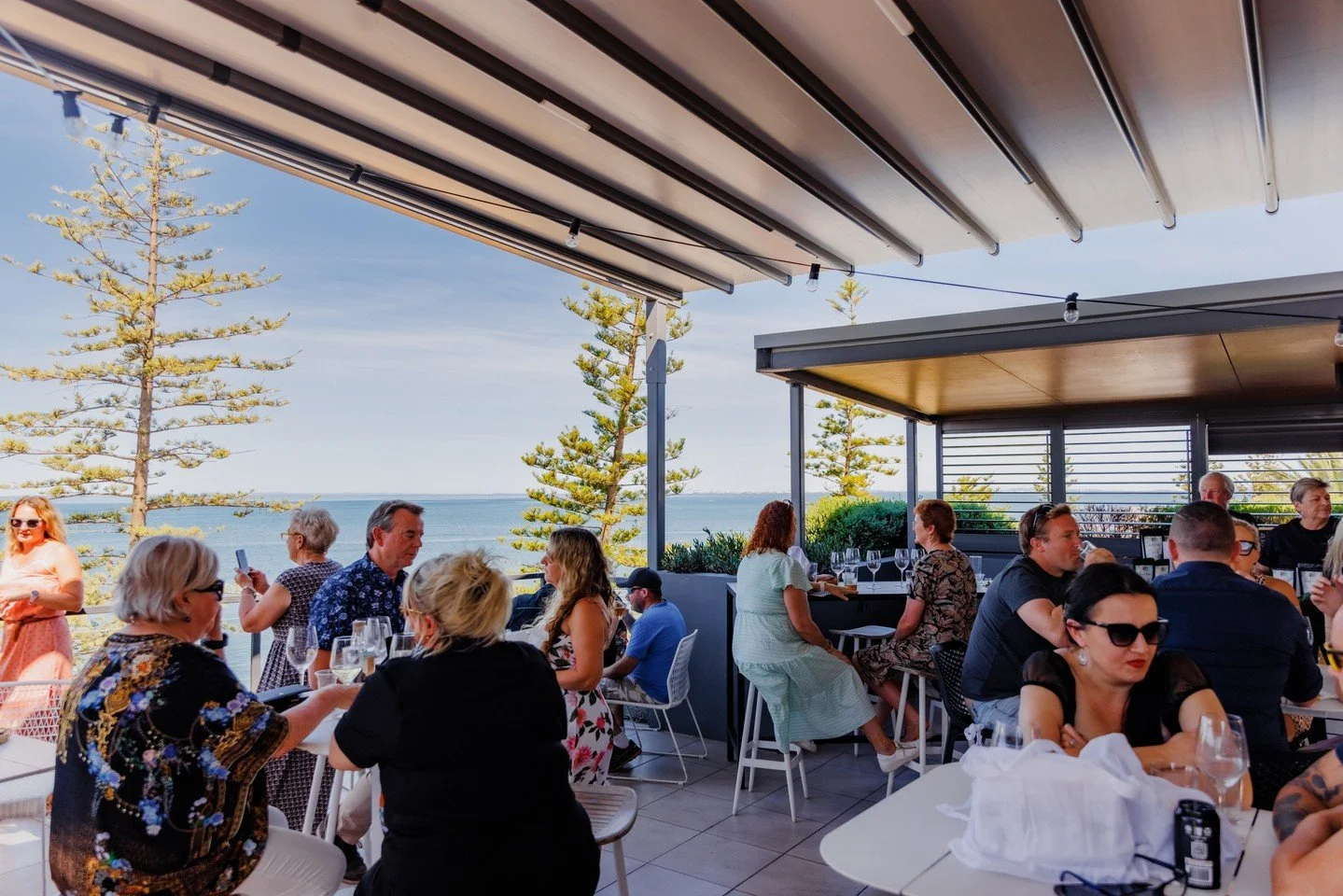 We &lt;3 our locals!

Without you, this place simply wouldn&rsquo;t be Sunny&rsquo;s.

To celebrate, drop by soon for breakfast, lunch, dinner - or just to soak in that gorgeous view!