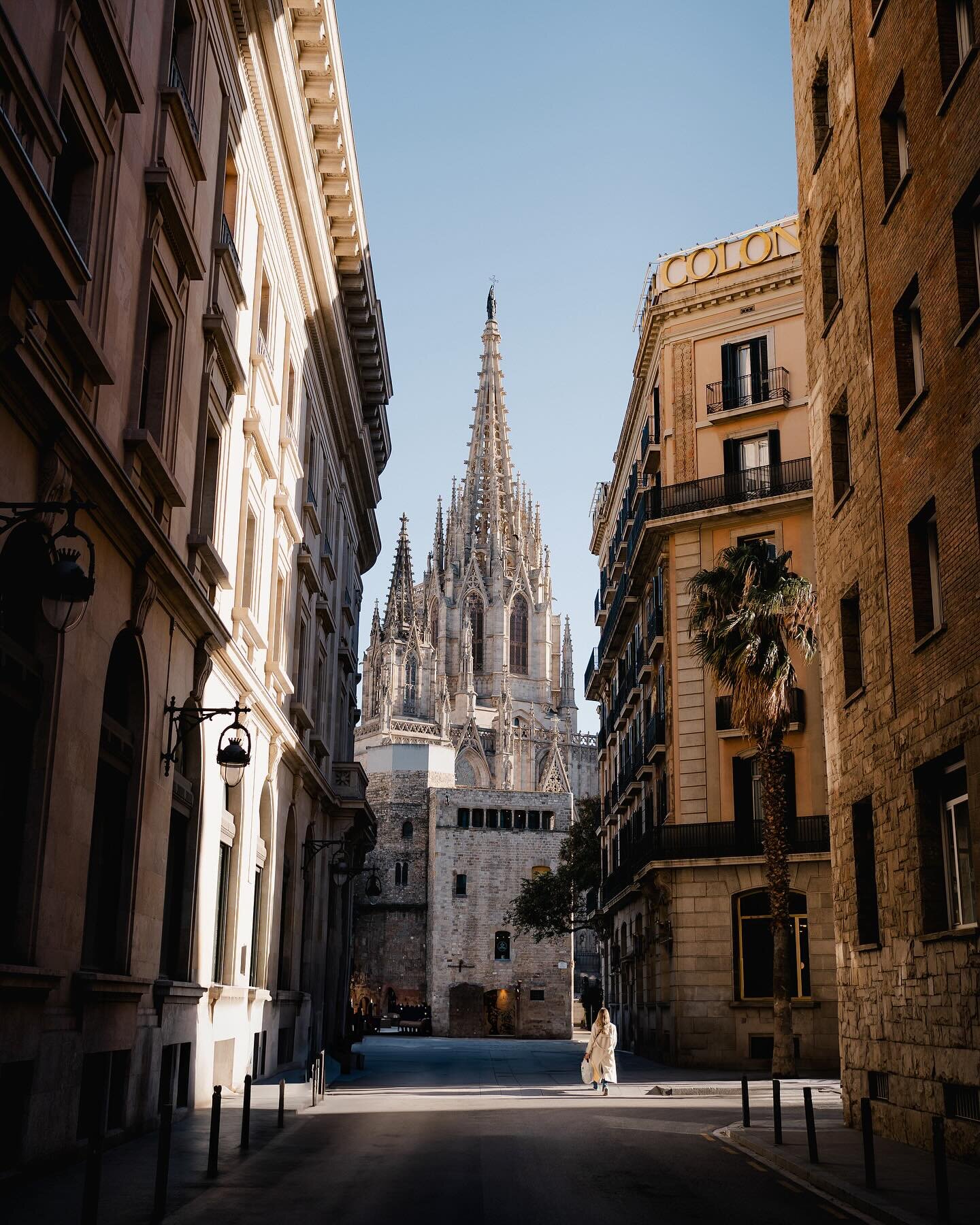 Barcelona 🇪🇸 With a heavy sprinkling of Gaud&iacute;!
