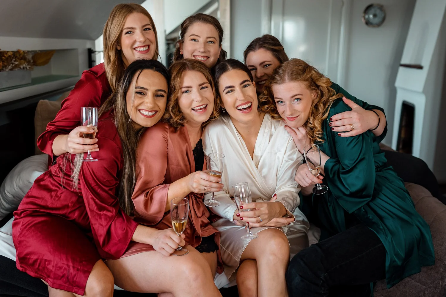 Bröllop oktober — kyrkointeriör