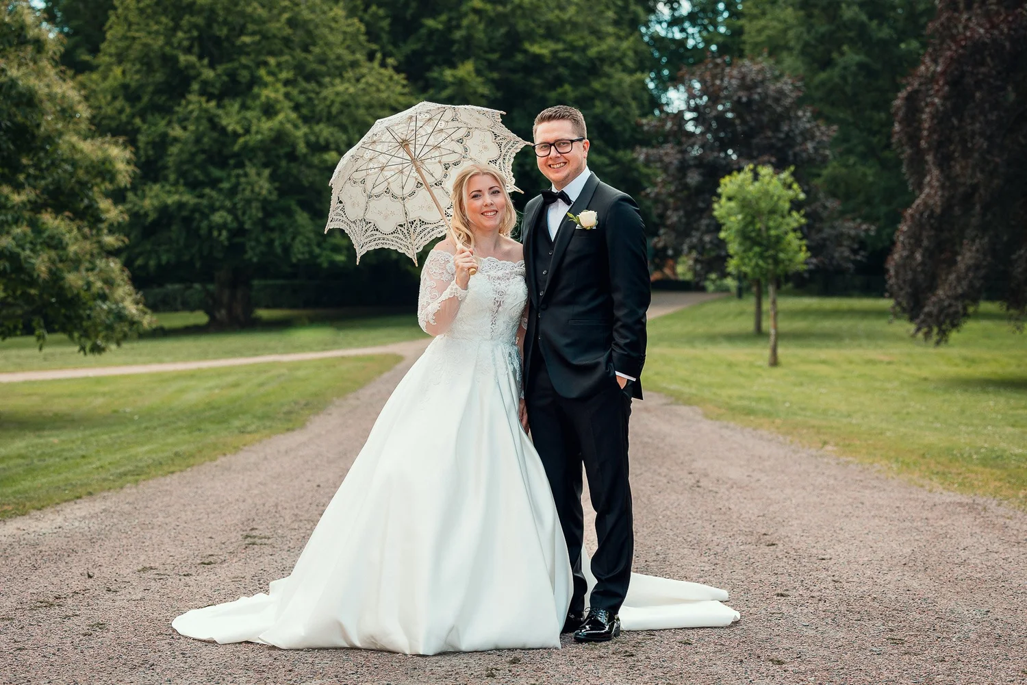 Sandra och Rasmus bröllop — solnedgång i Skåne juni 2022