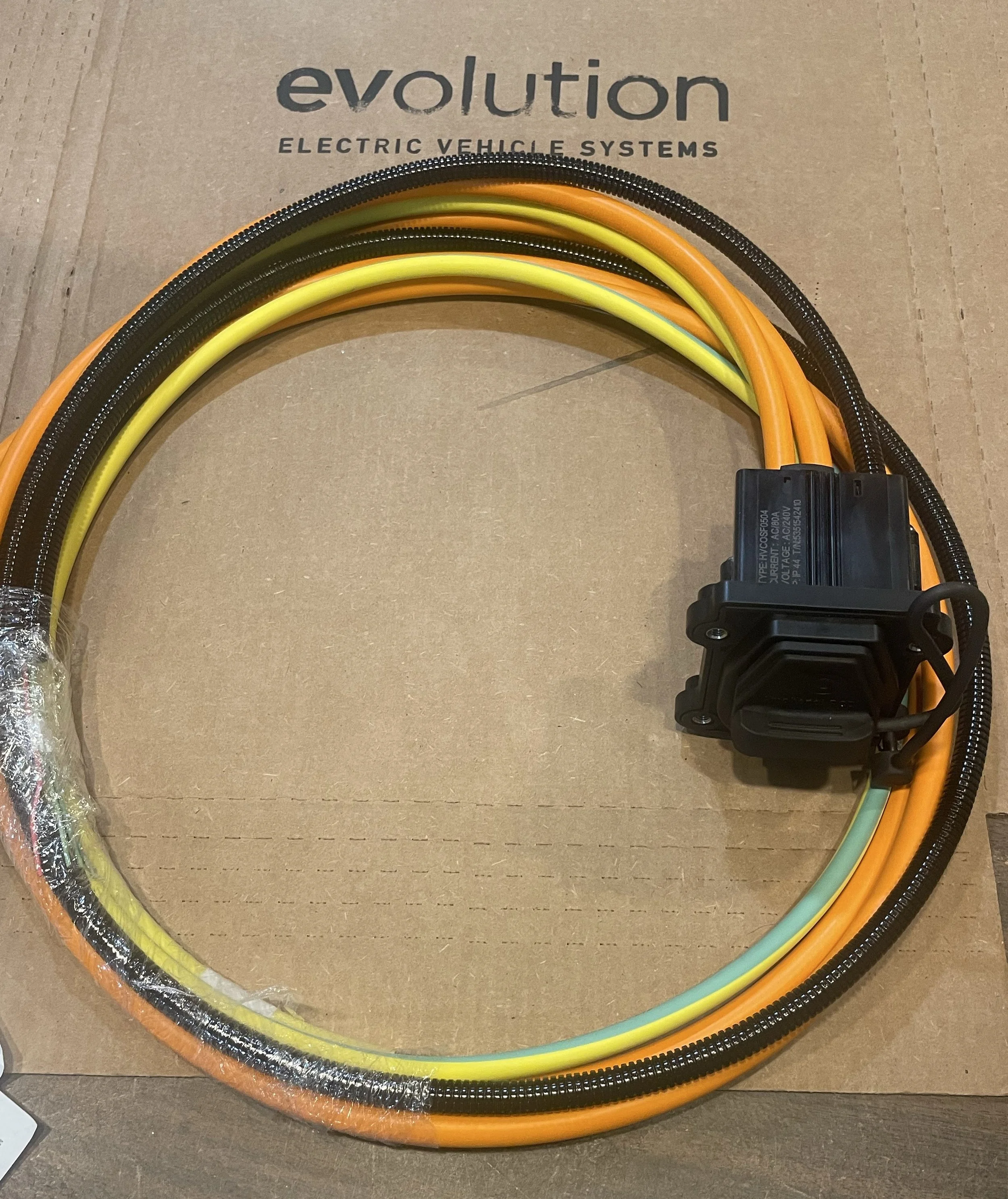 Amphenol AC EV Charging inlet 80A SAEJ1772