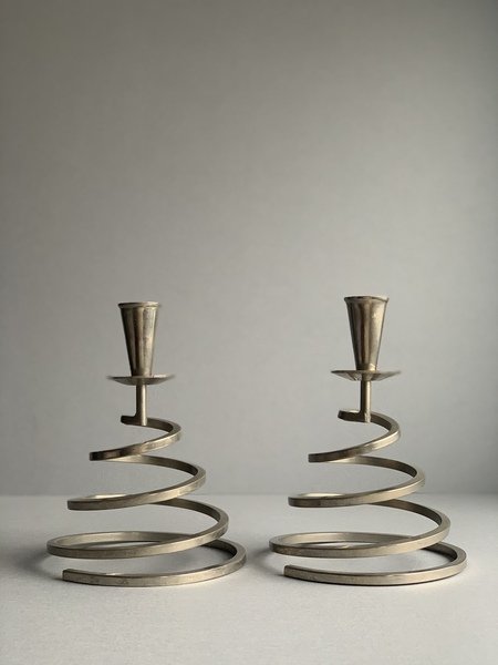 large_a-pair-of-midcentury-spiral-design-candleholders-patricia-rodi.jpeg
