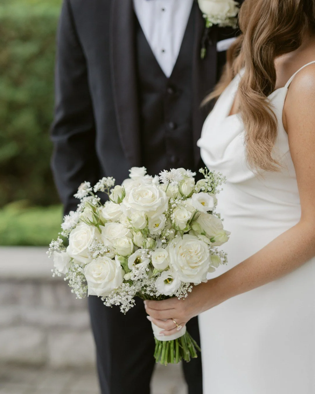 There&rsquo;s something unforgettable about an all-white bouquet: quiet, luxurious, and forever in style. With lush blooms and soft, organic movement, this design captures the essence of modern romance while honoring timeless tradition. A piece meant