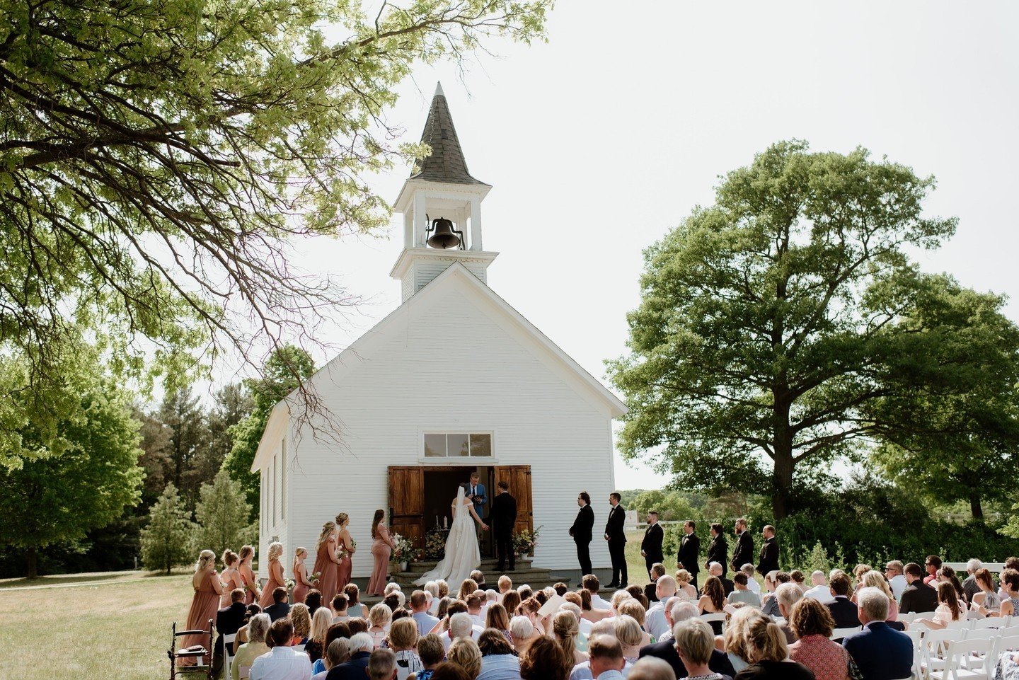 There's nothing quite like that newlywed feeling! Just ask the hundreds of couples who have said &quot;I do&quot; at the historic white chapel! The chapel has been a setting for weddings dating back to 1904 including Dorothea Felt's (daughter of Agne