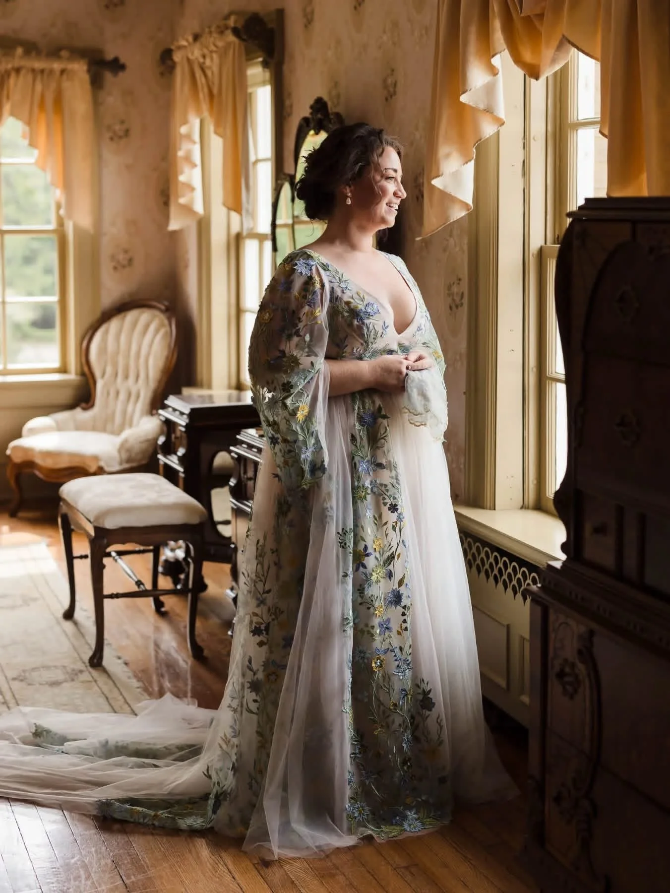 Grand Rapids Wedding Photographer bride portrait.JPG