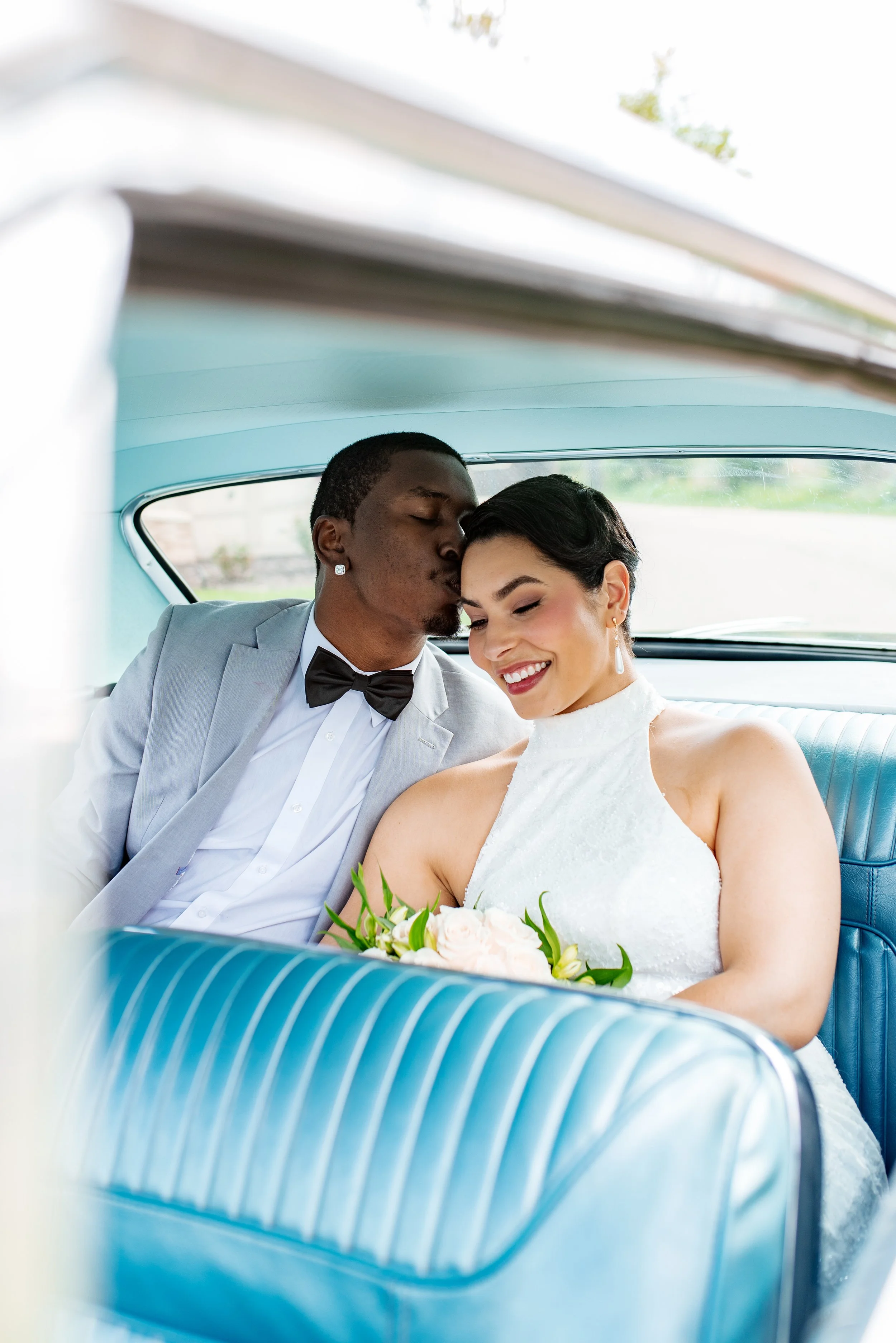 Lauren Perrin Michigan Wedding Photographer.JPG