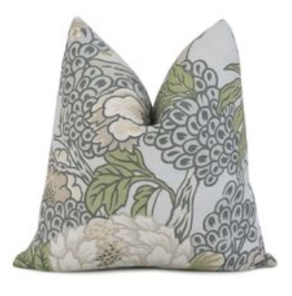 How to Create the Perfect Coastal Pillow Combinations
